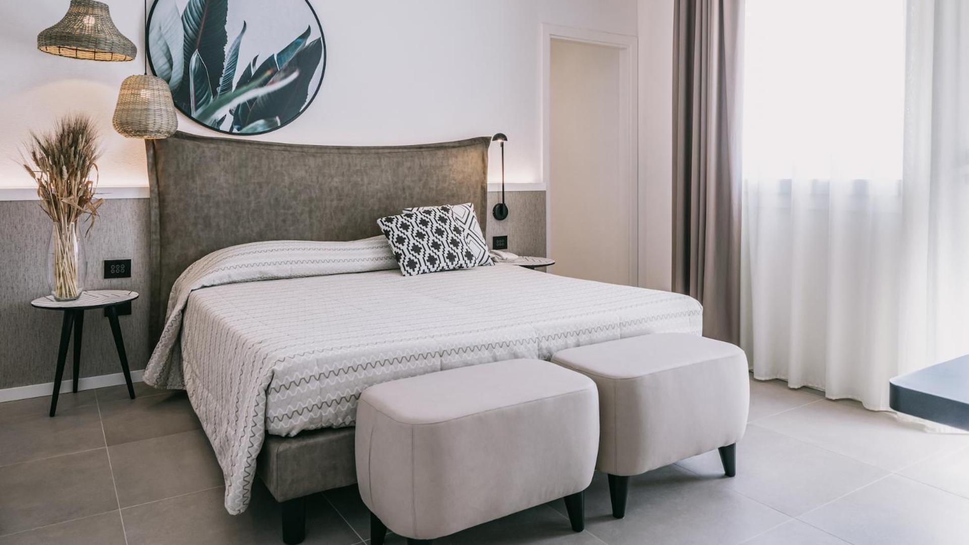 Standard Double Room - Photo 1