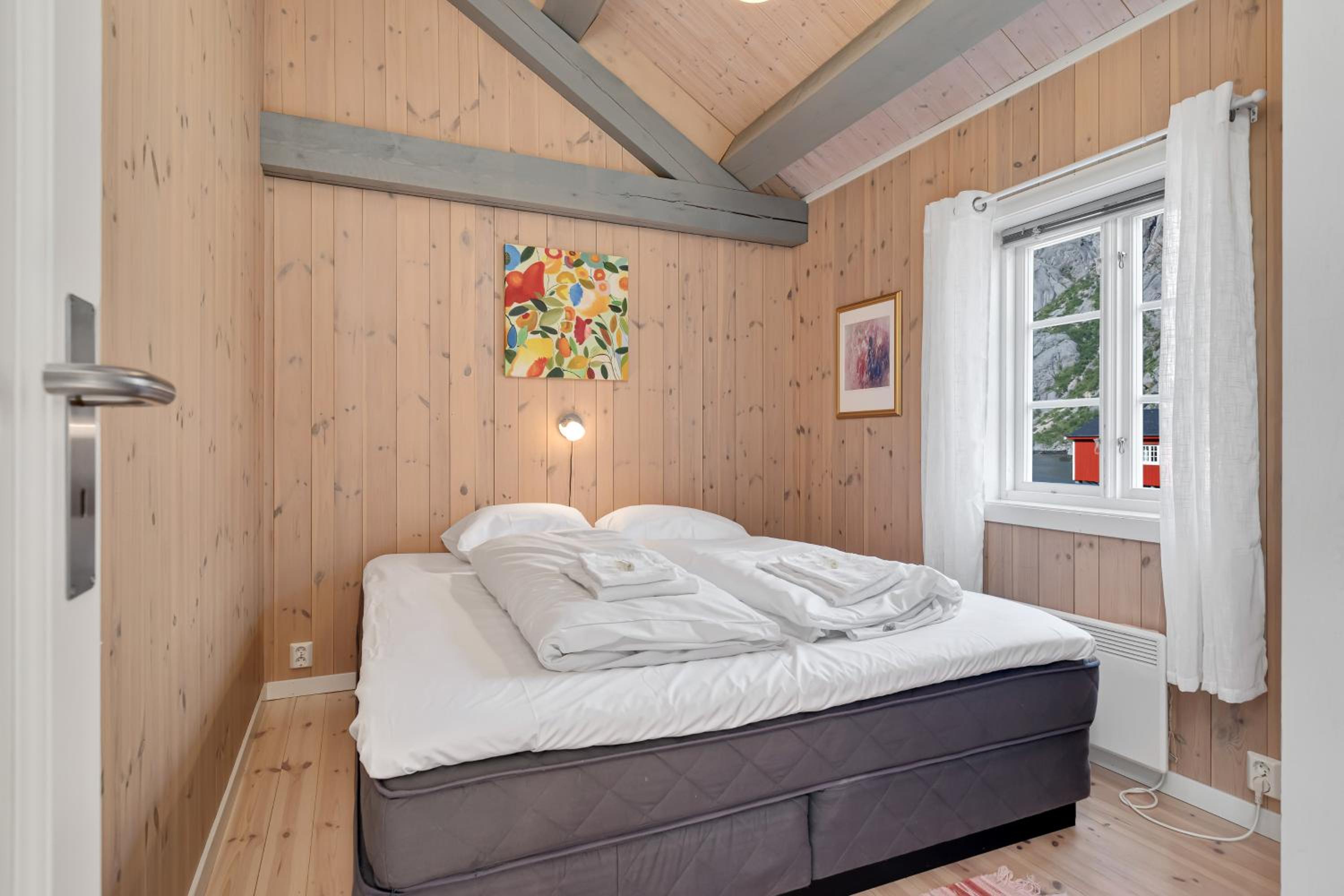 Superior Cabin - Photo 7