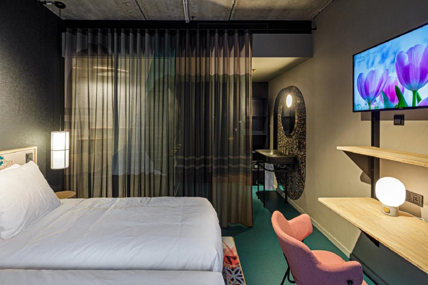Twin Room - Photo 5