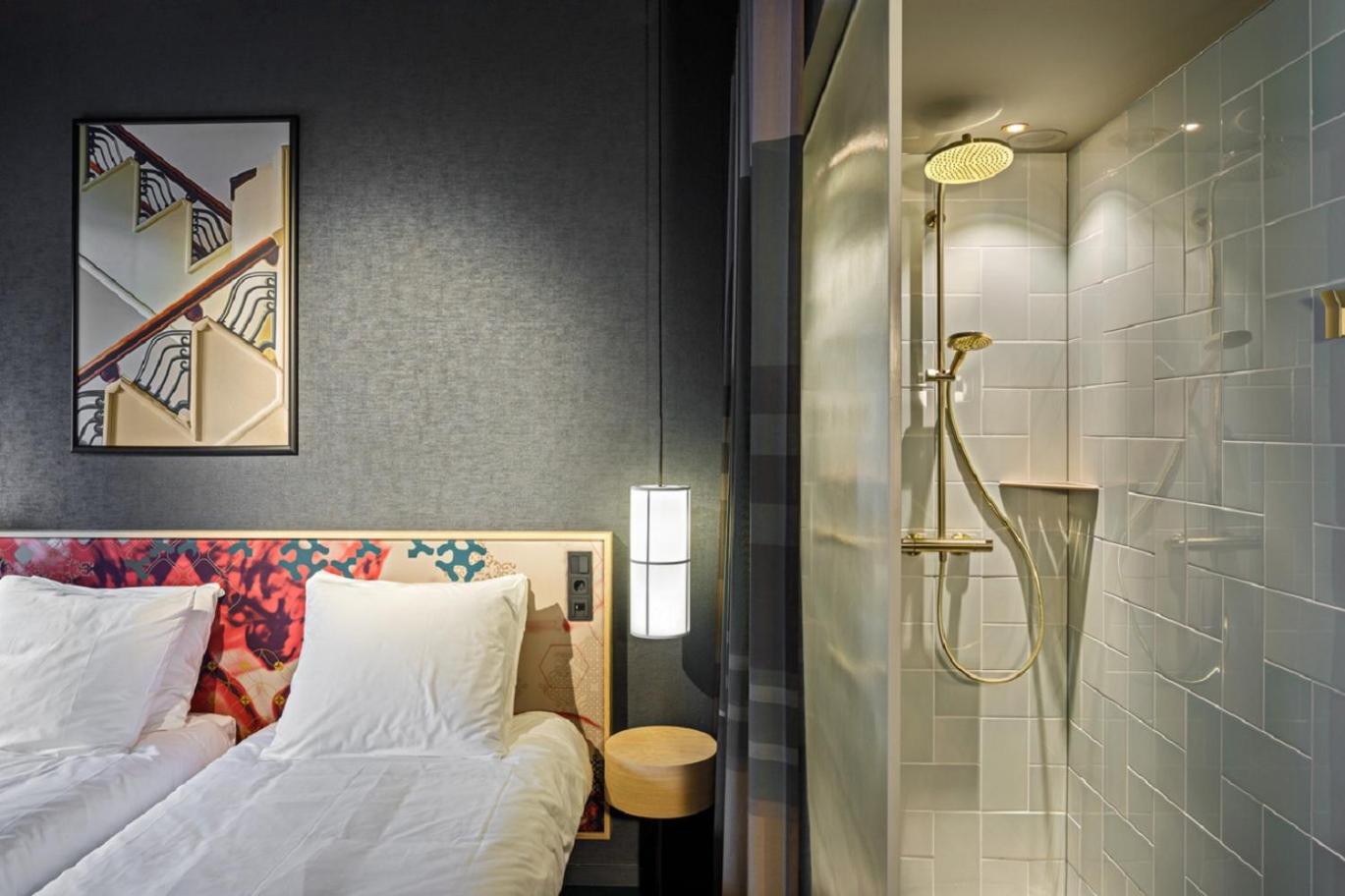 Twin Room - Photo 2