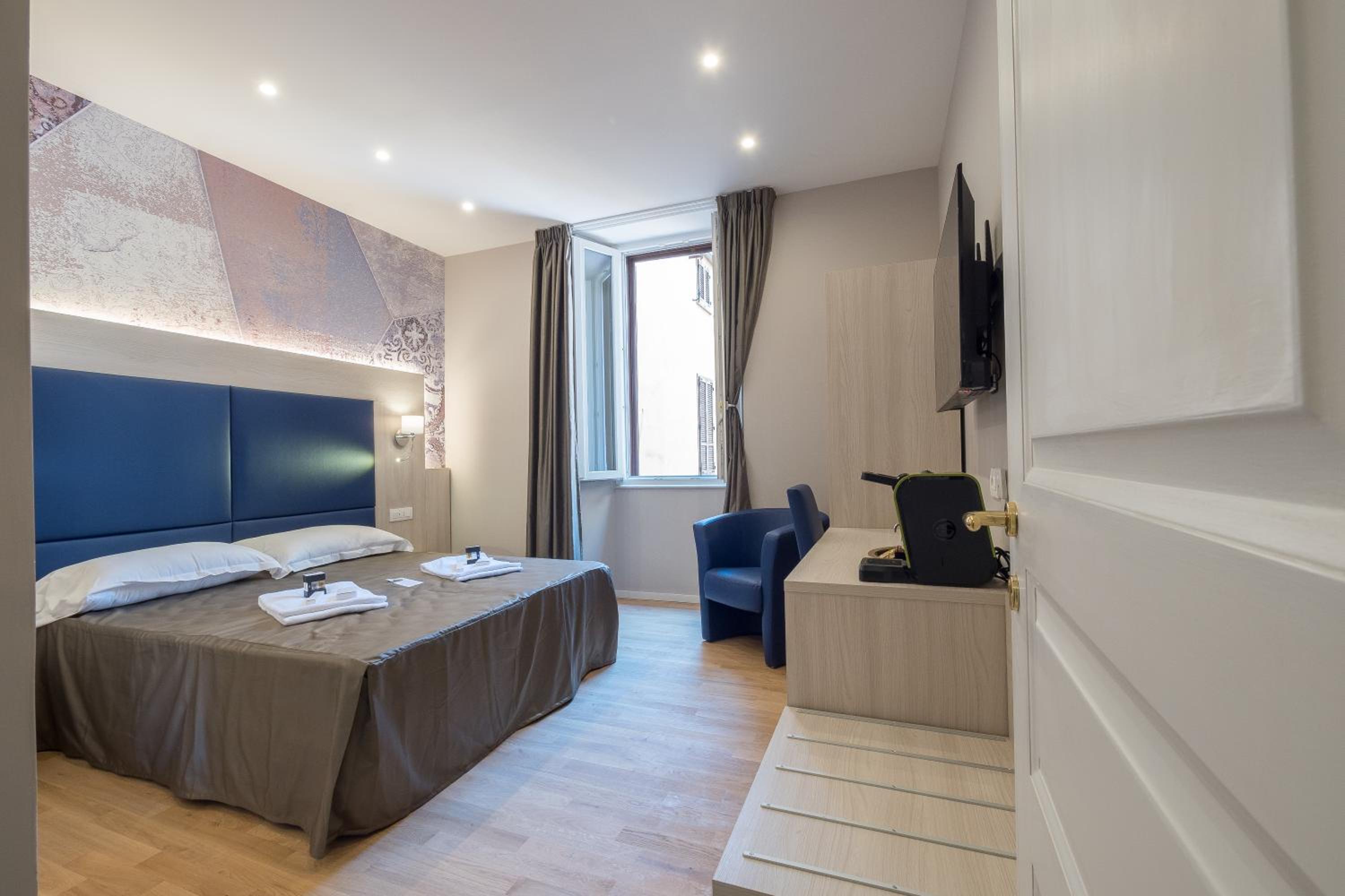 Comfort Triple Room photo 2