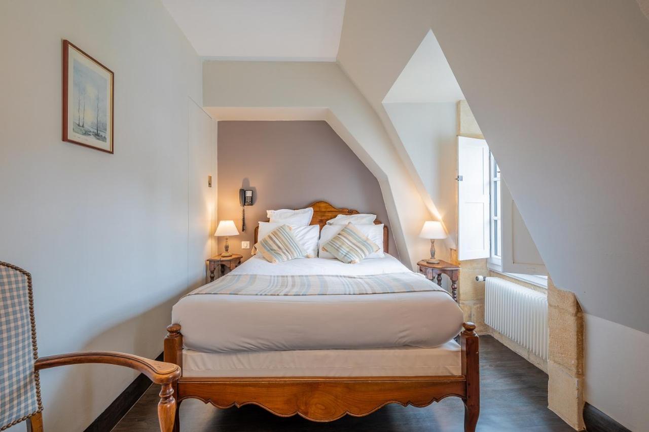 Standard Double Room - Photo 14