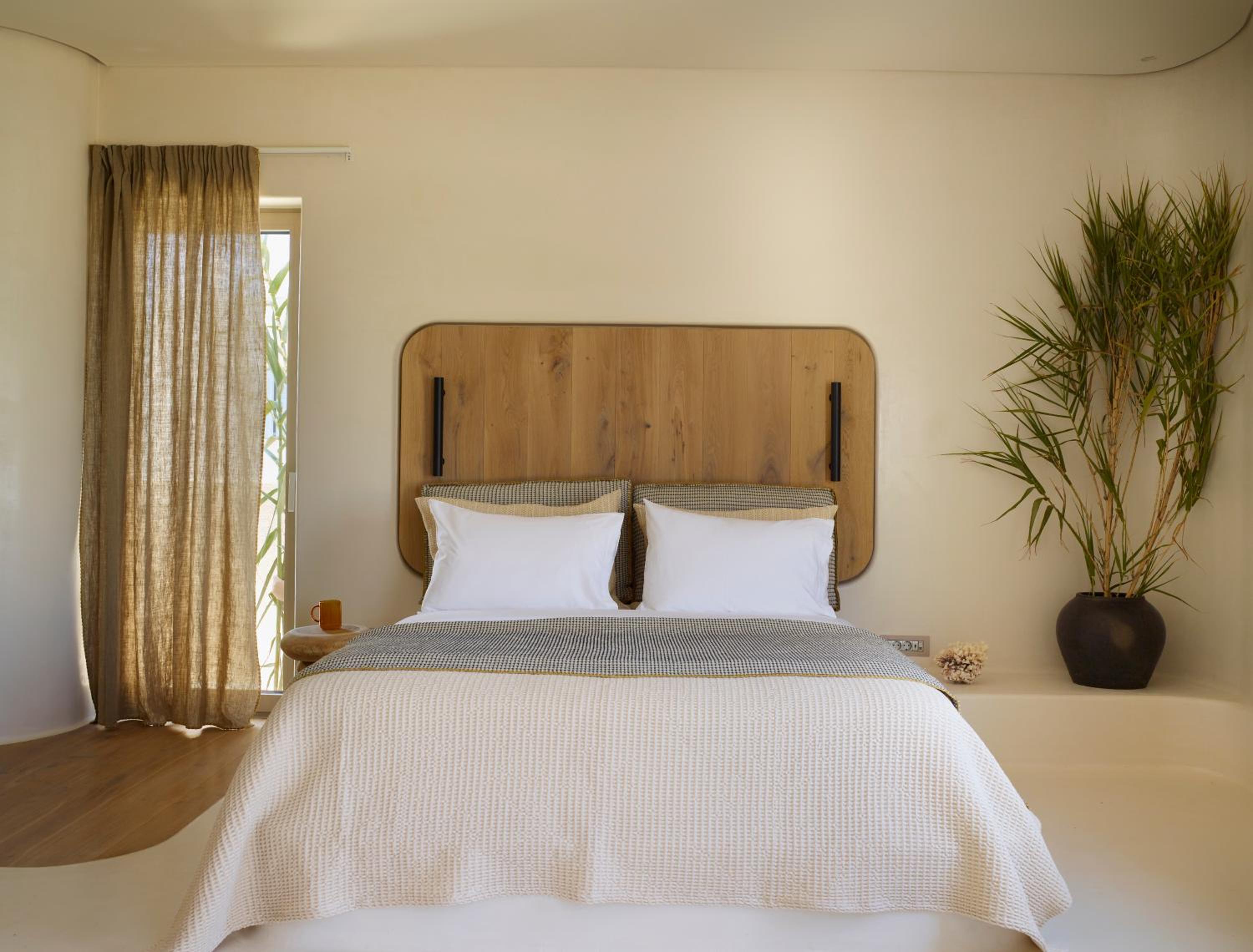 Honeymoon Suite with Plunge Pool