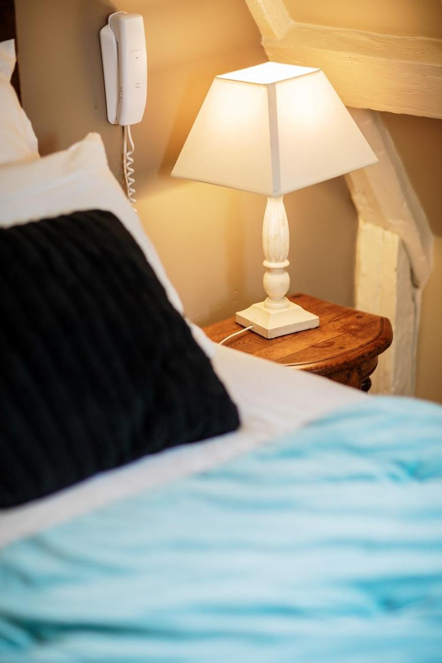 Charm Double Room - Photo 10