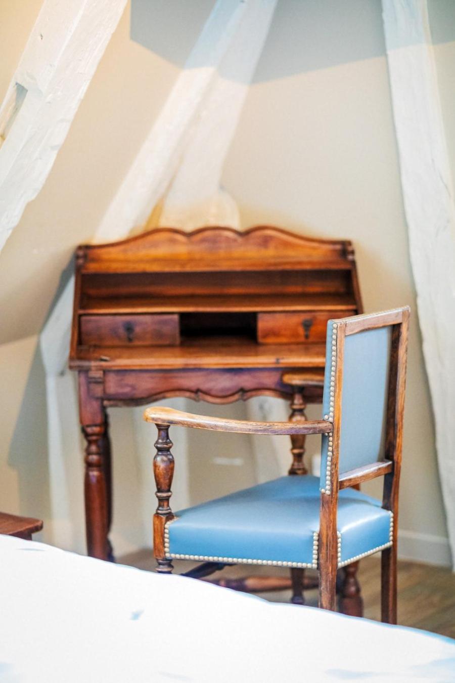 Charm Double Room - Photo 6