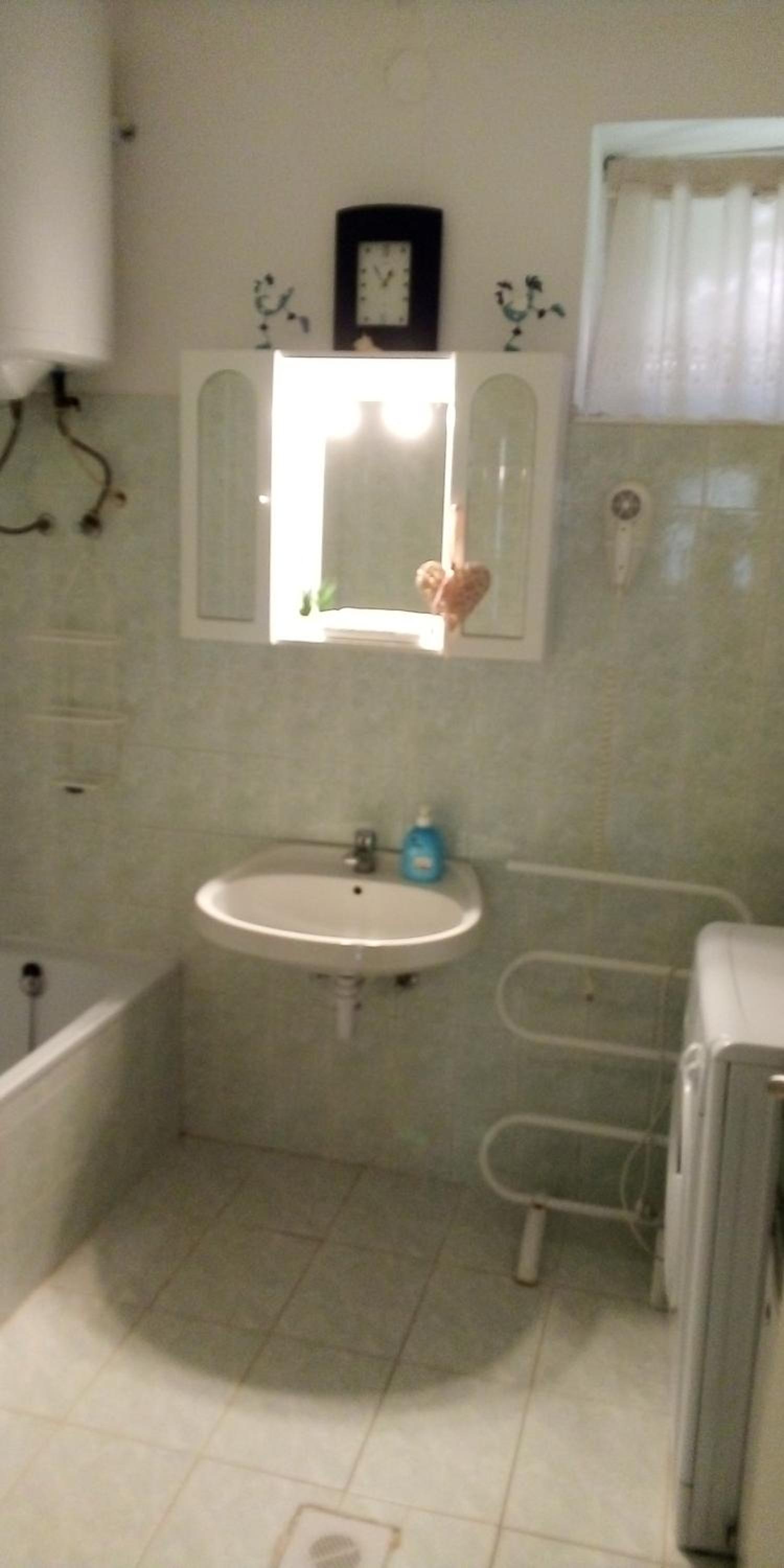 Budget Double Room photo 3