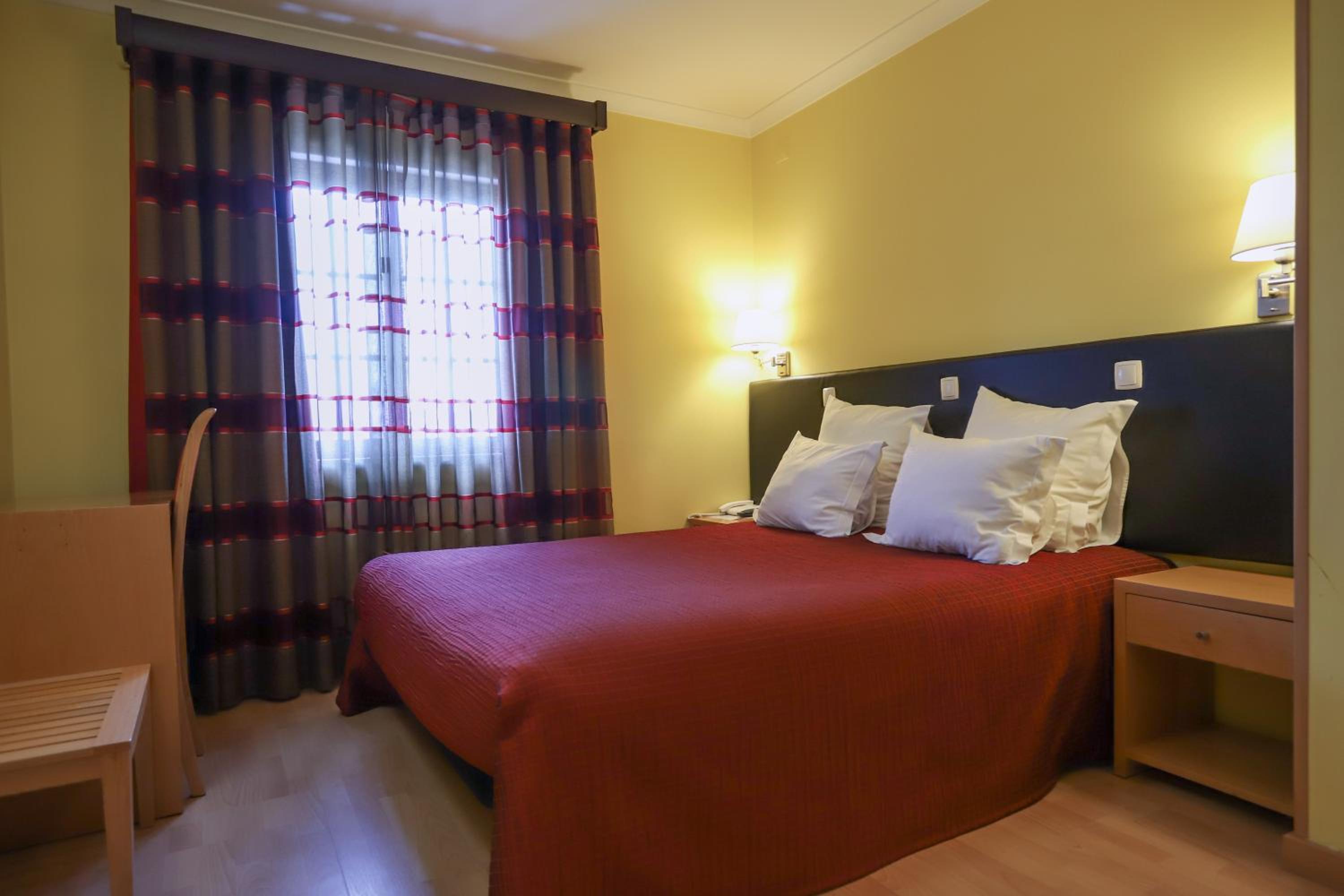 Double Room - Photo 4