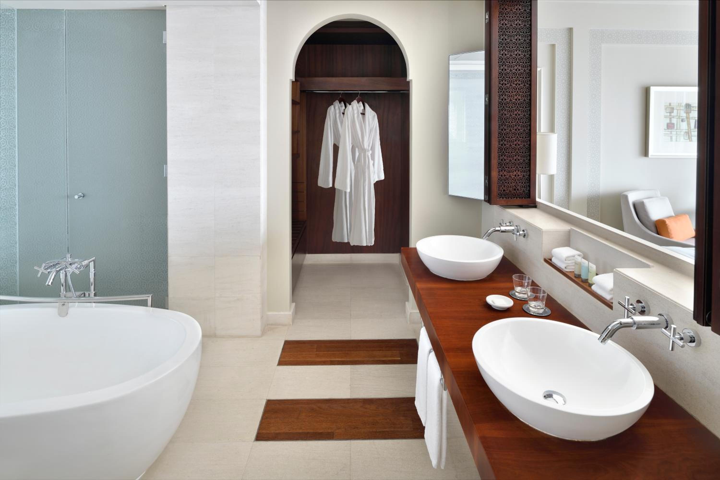Twin Room with Lagoon View photo 3