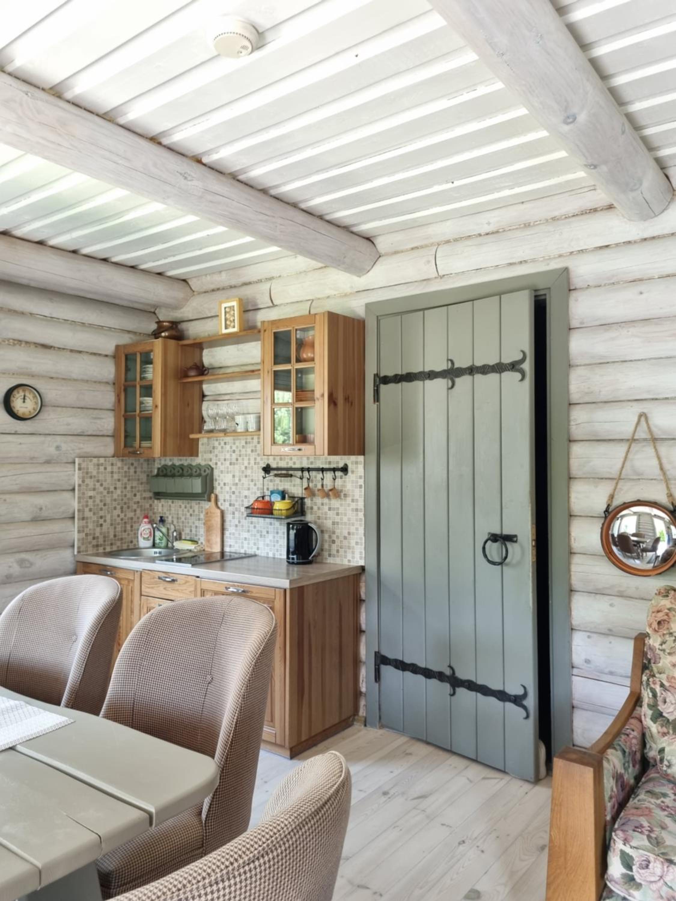 Three-Bedroom House - Photo 9