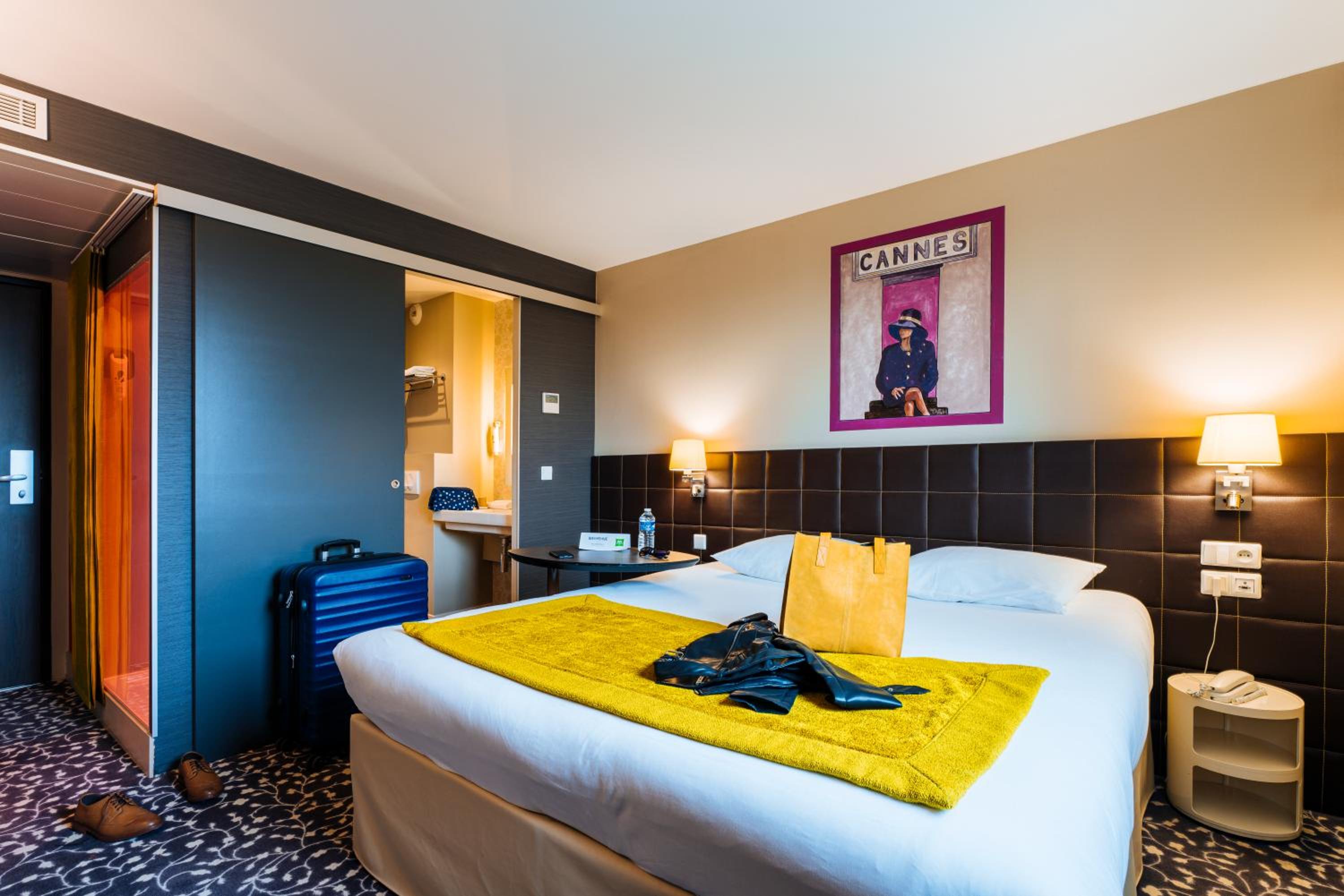 Standard Double Room - Photo 2