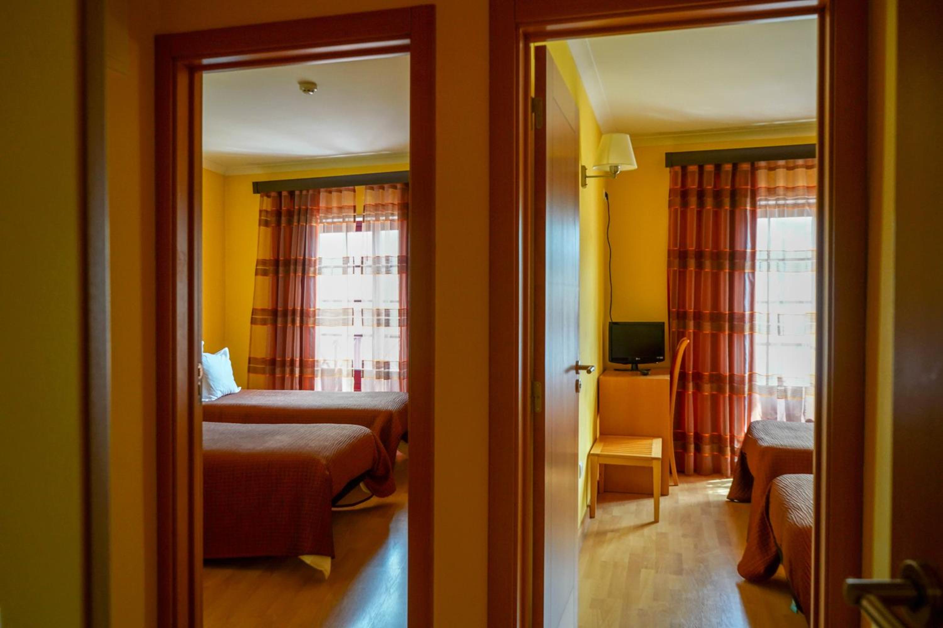 Quadruple Room - Photo 1