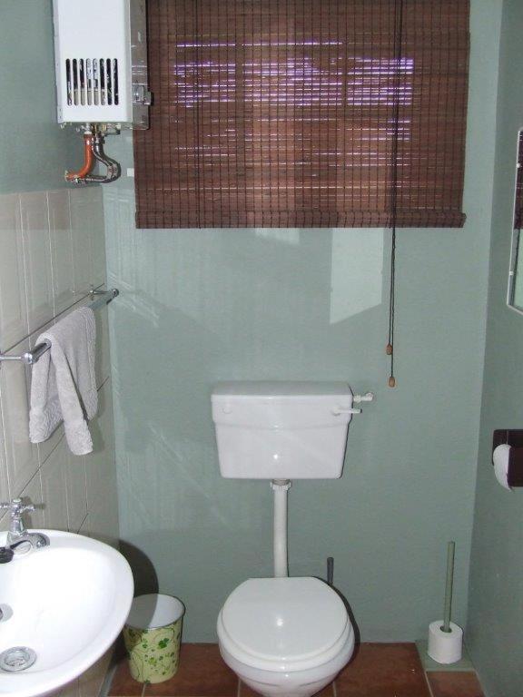 Two-Bedroom Apartment - Photo 11