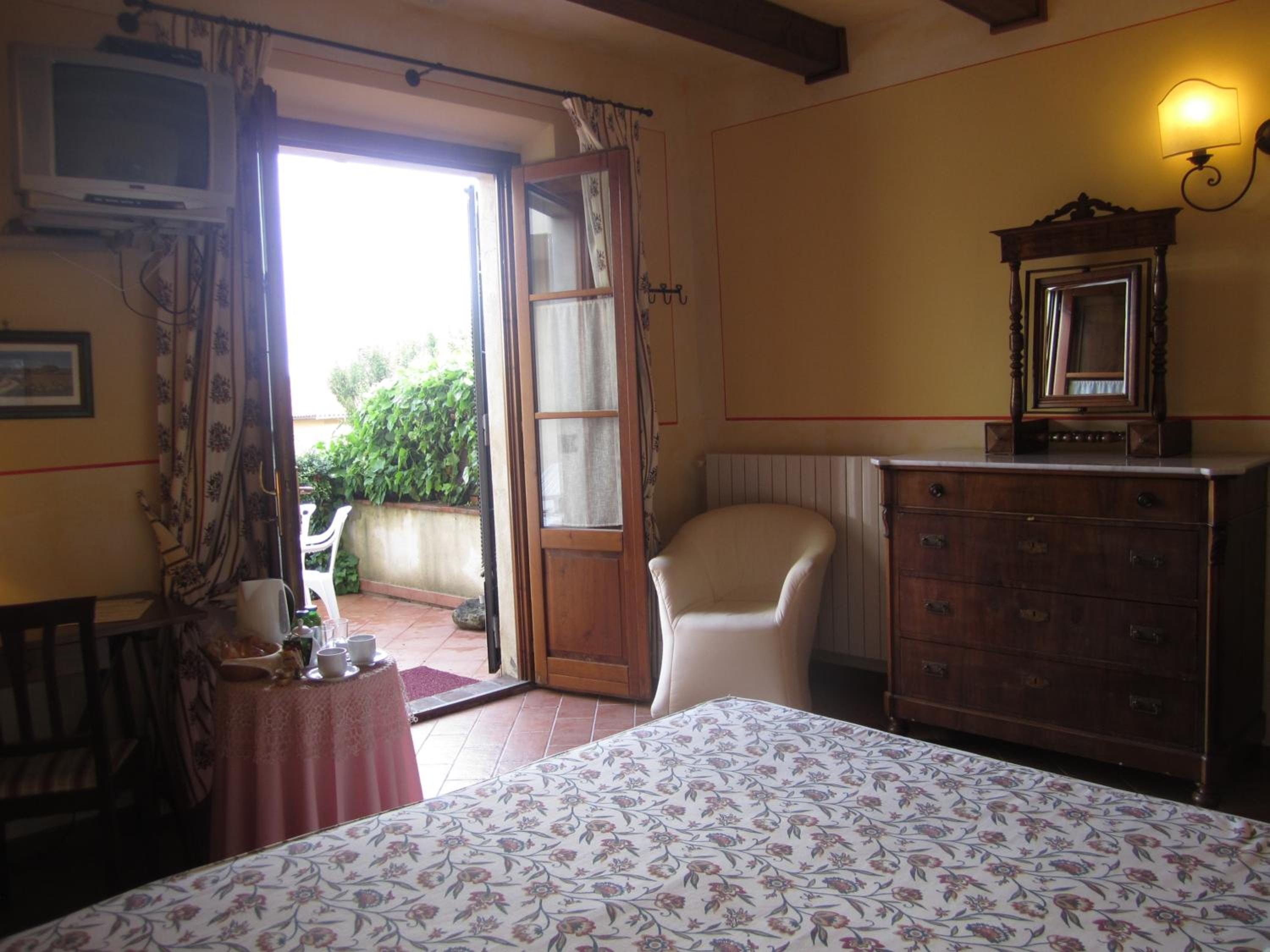 Superior Double Room - Annex - Photo 4