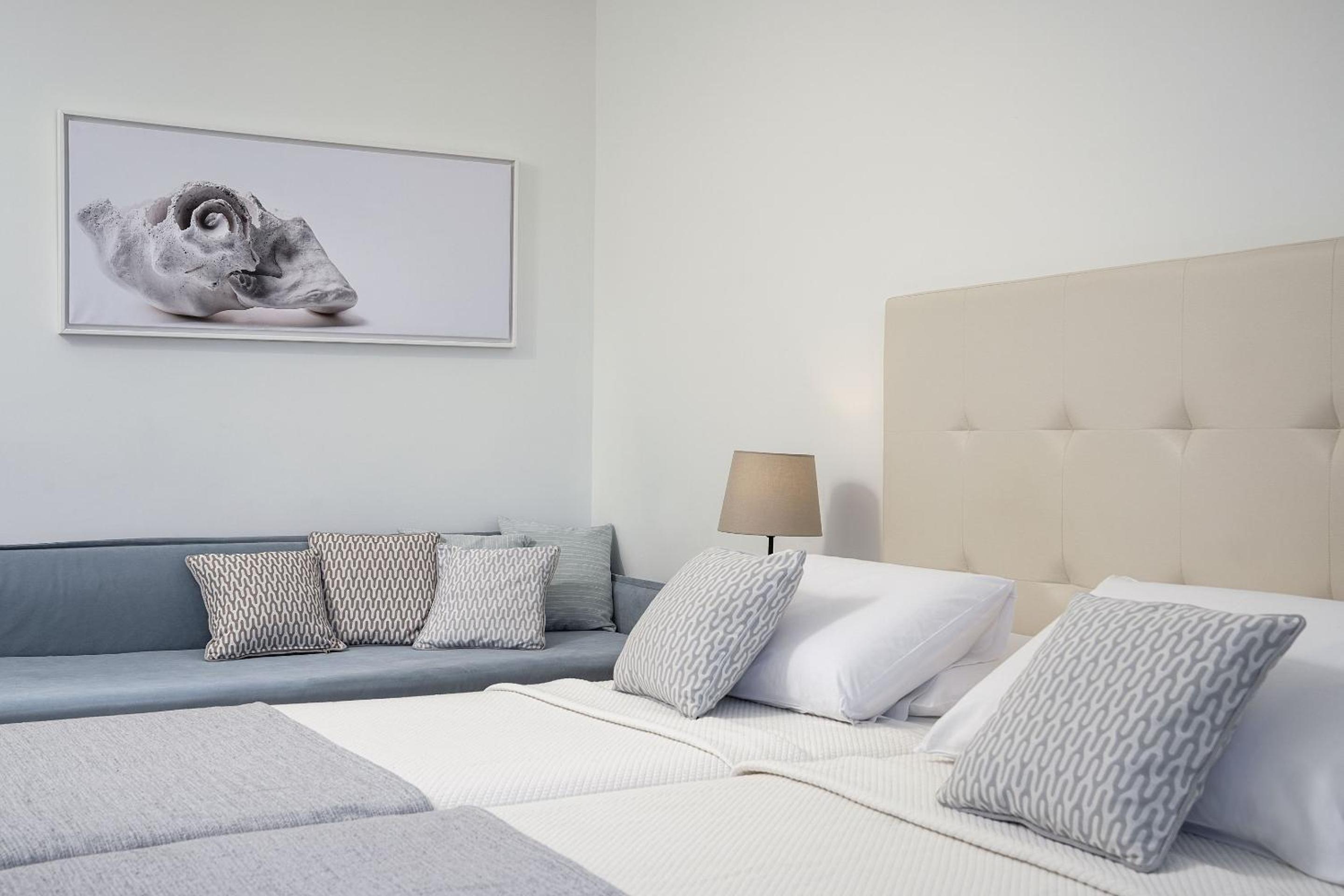 Superior Triple Room Sea Front