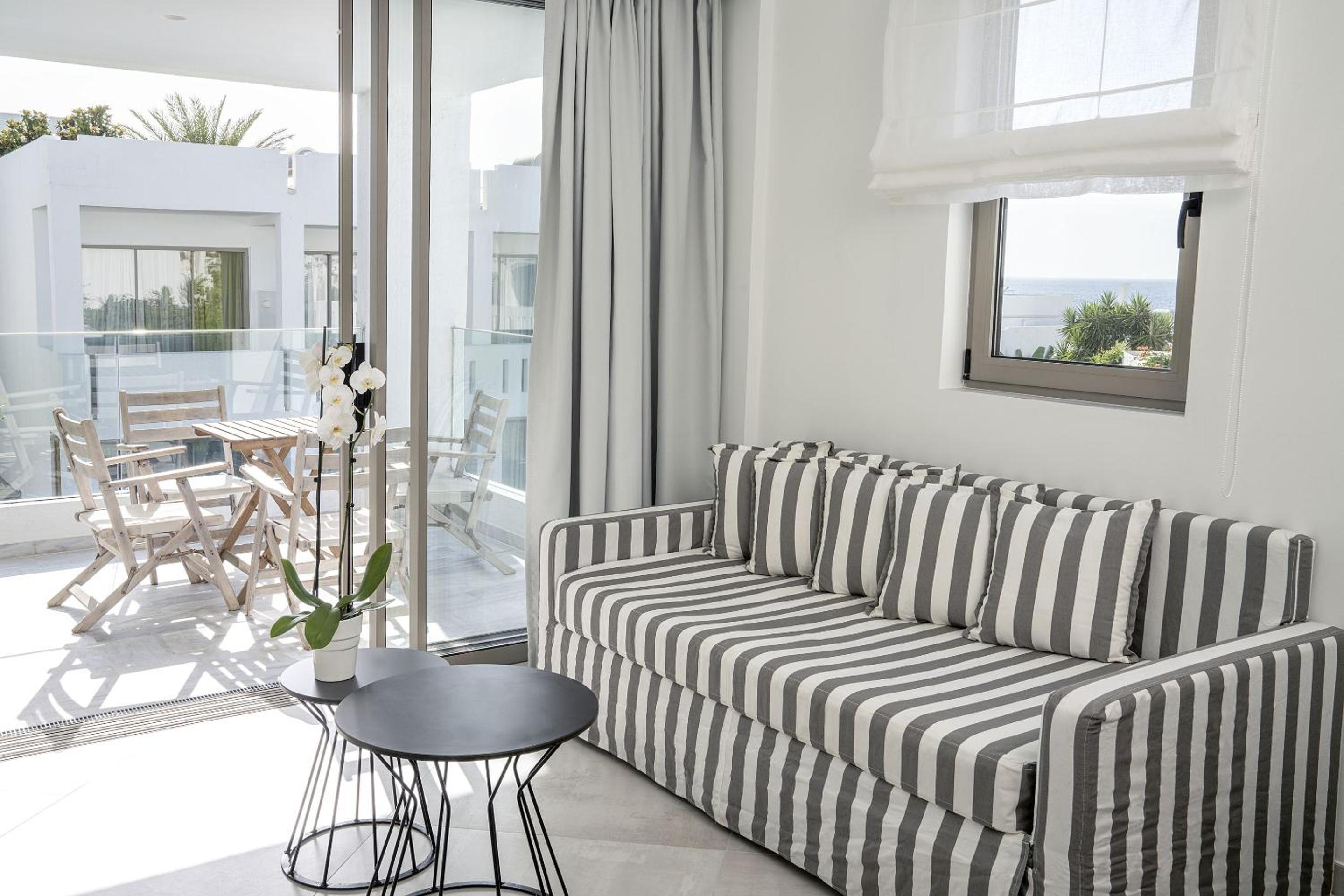 Superior Suite with Sea View