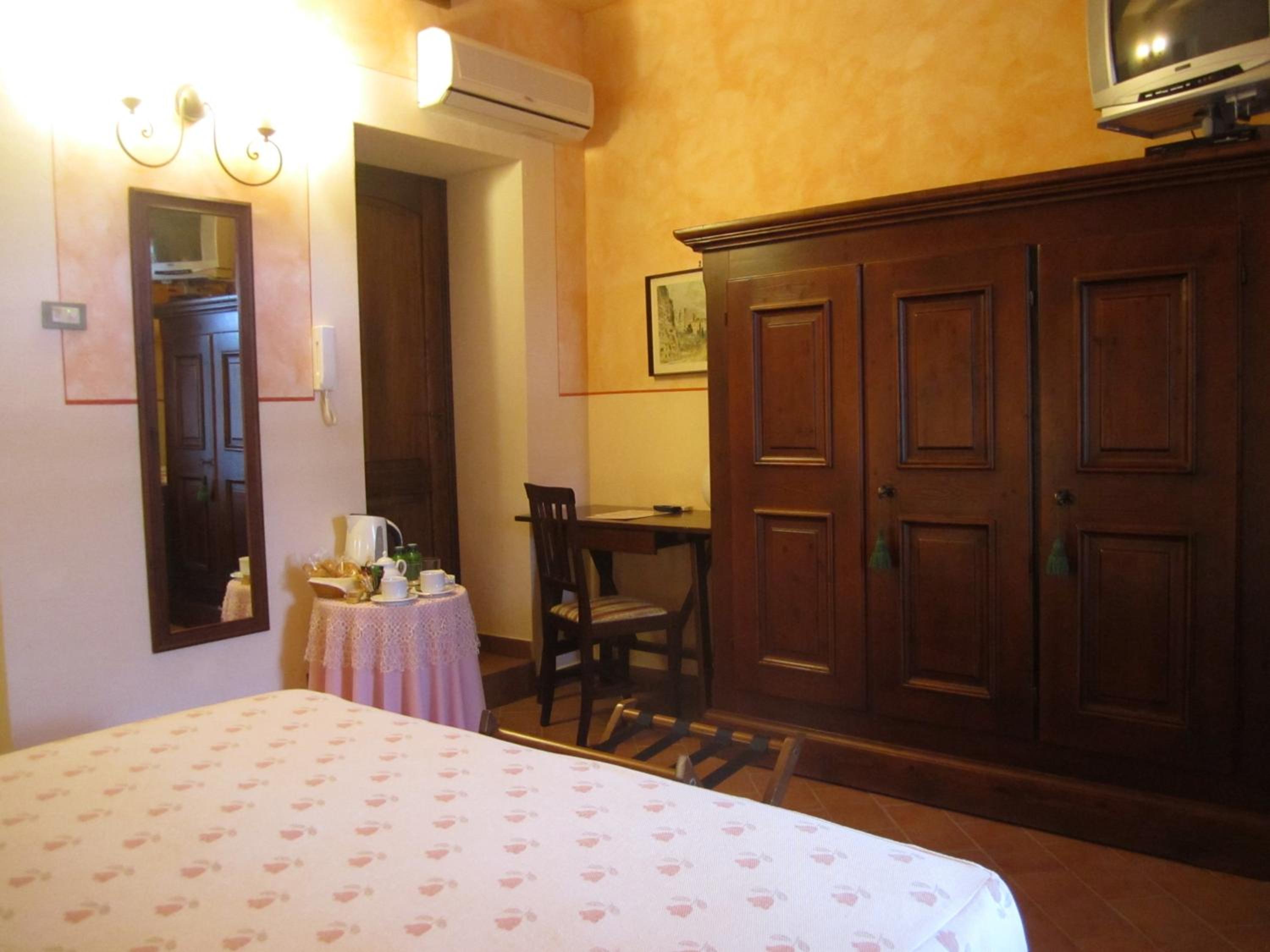 Superior Double Room - Annex - Photo 13