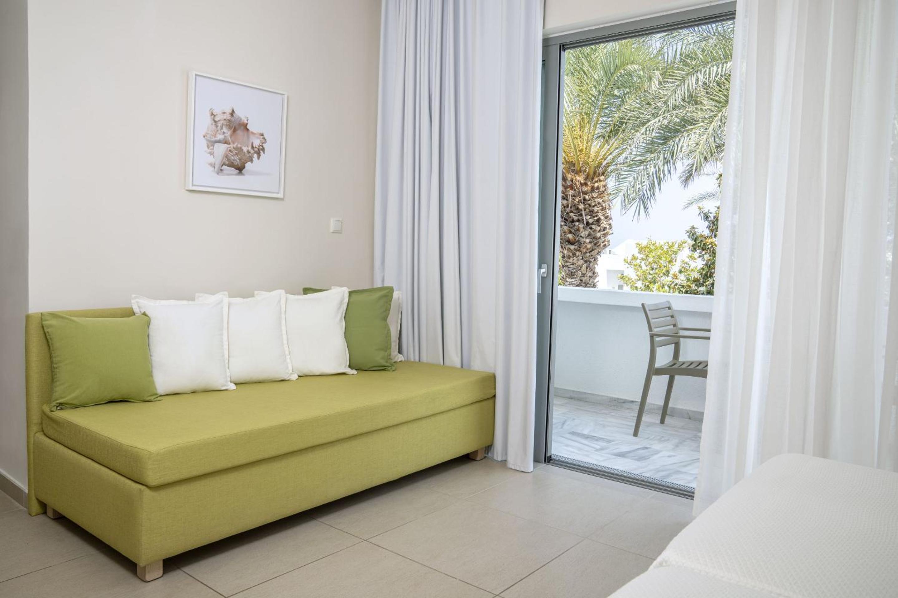 Superior Double or Twin Room with Garden View