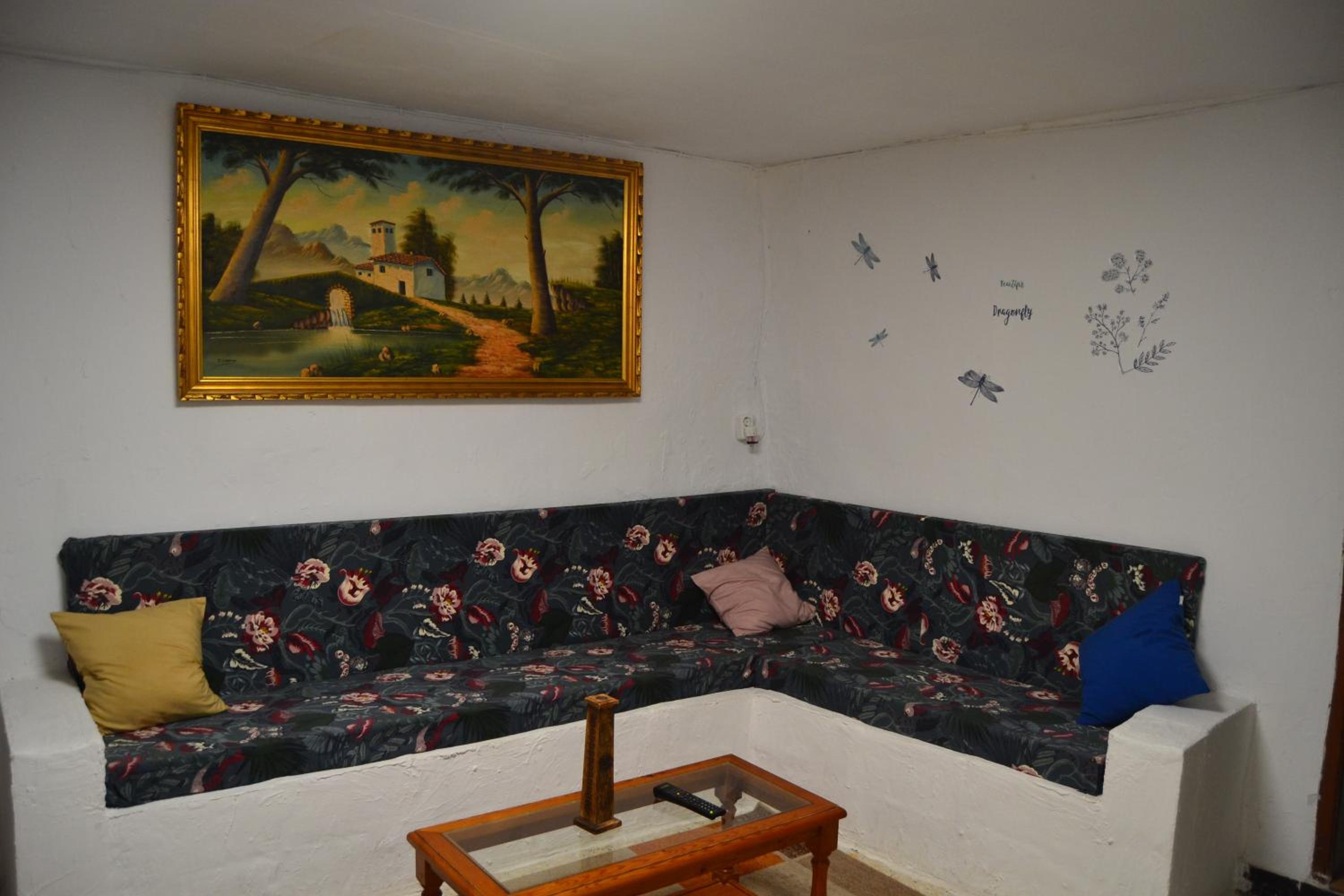 Two-Bedroom House photo 2