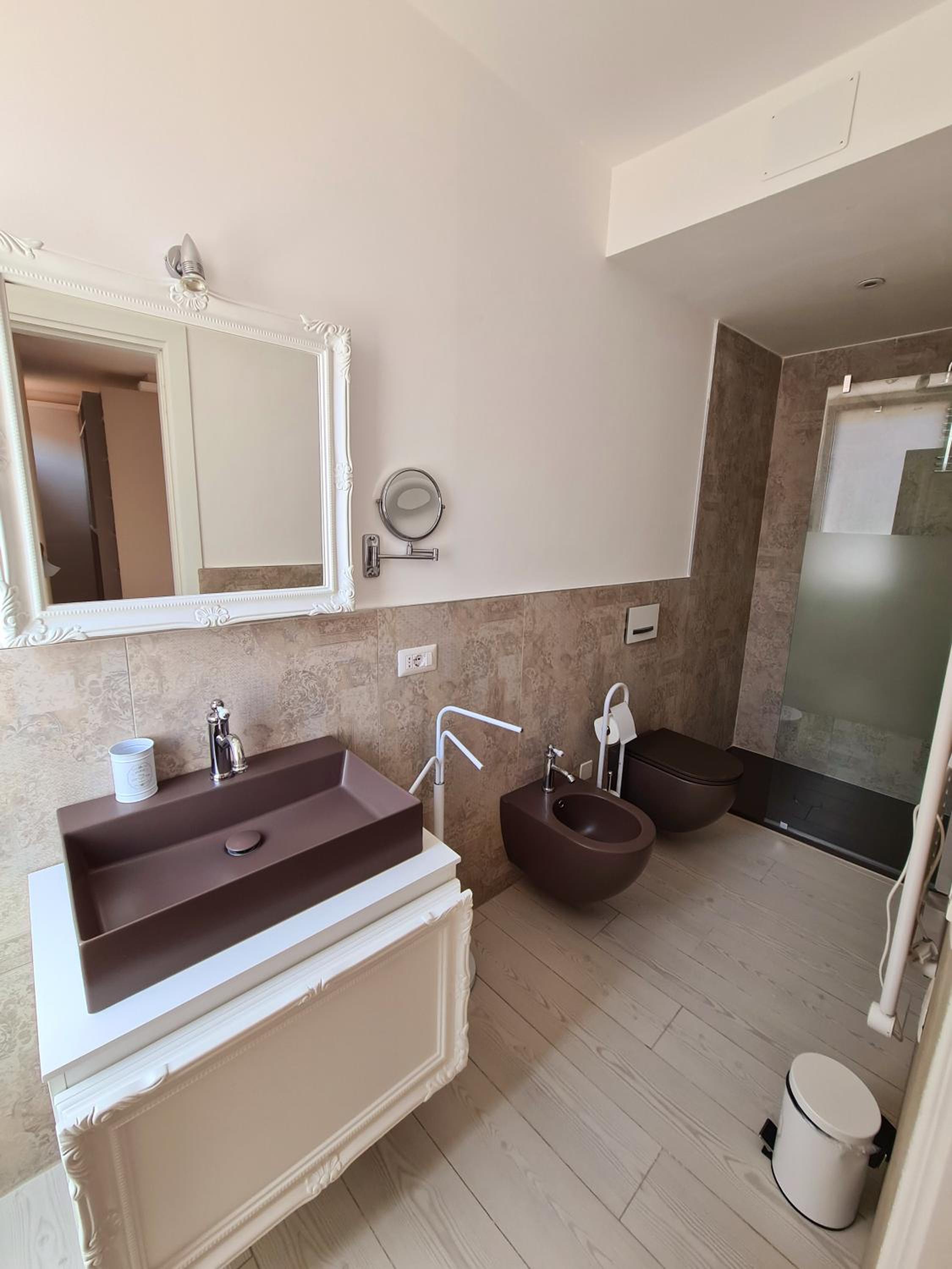 Superior Double Room - Photo 10