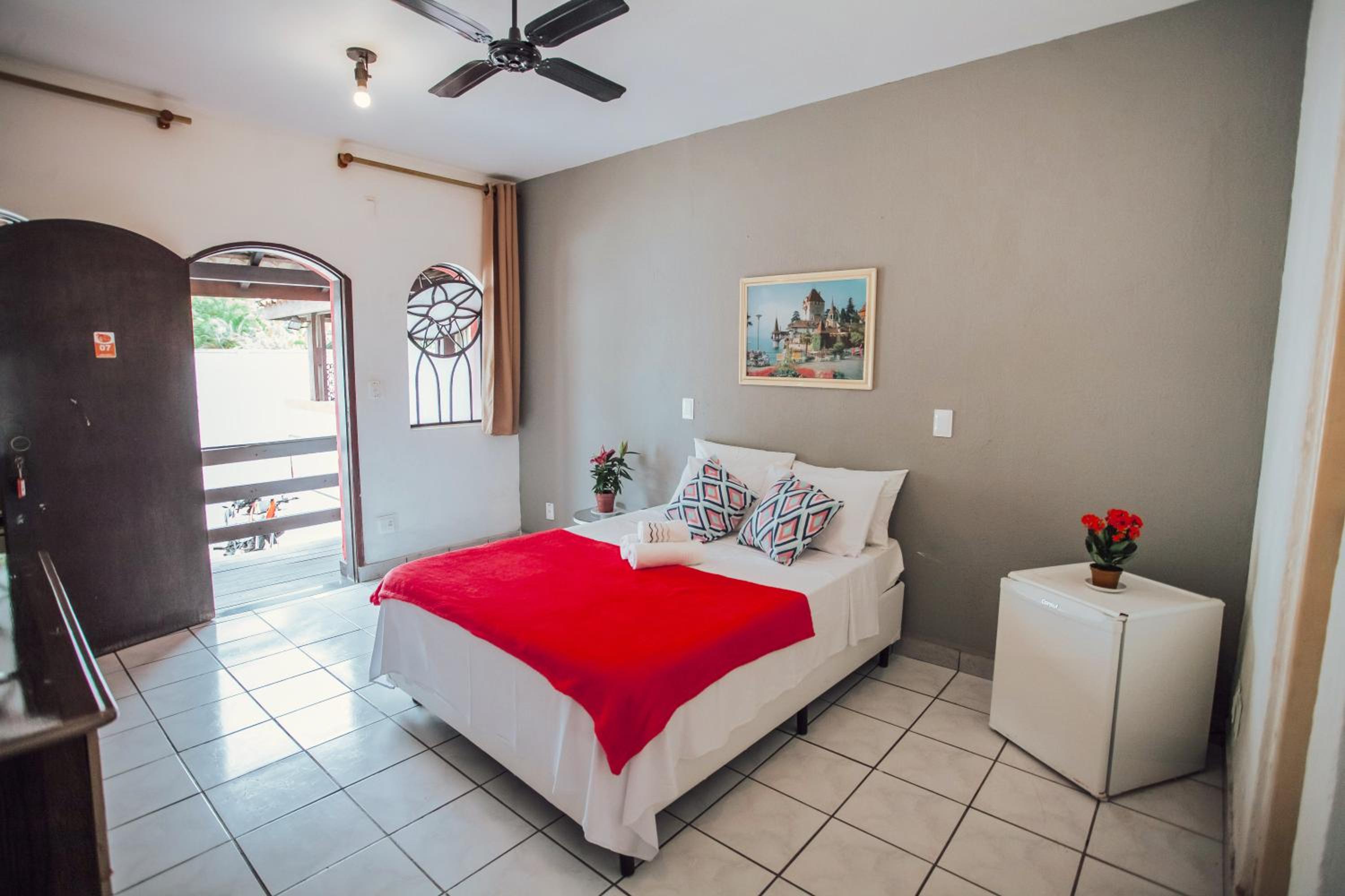 Standard Double Room - Photo 7