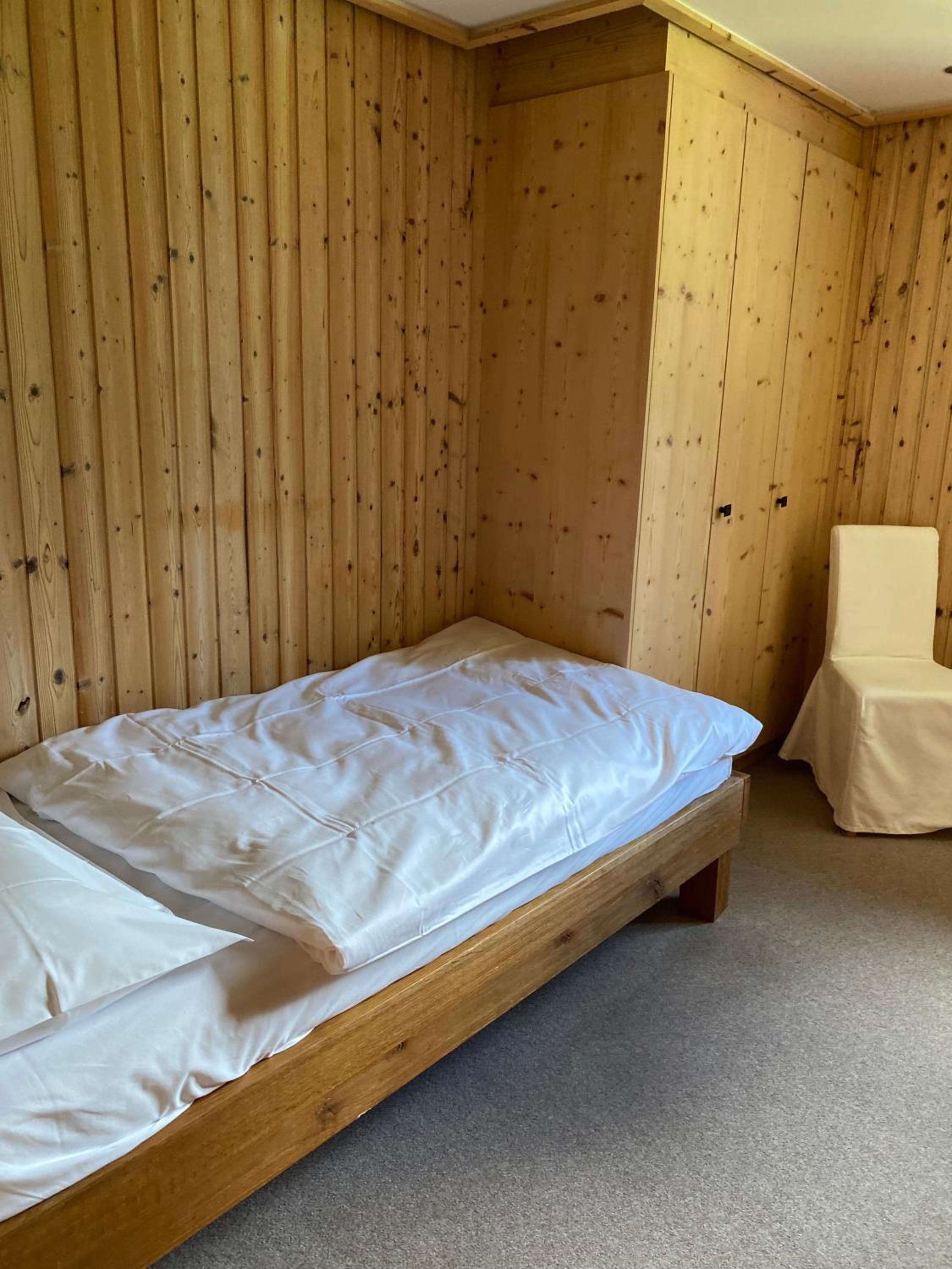 Single Room photo 2