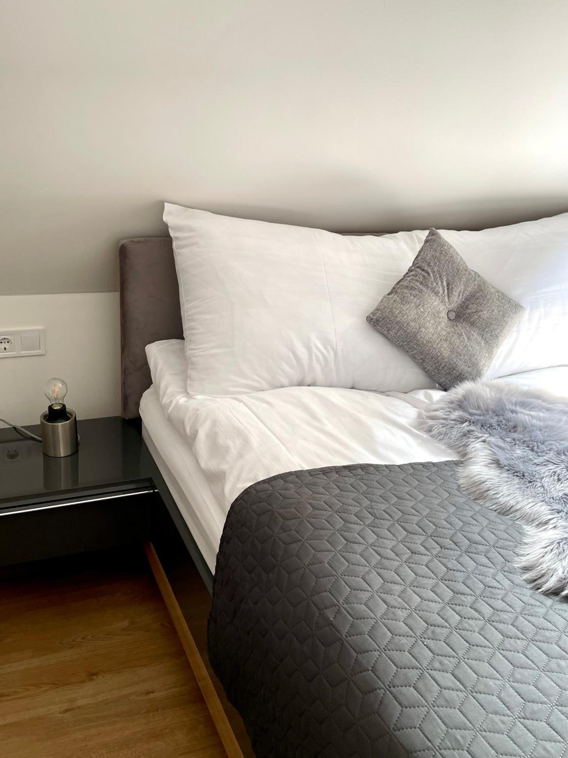 Superior King Room - Photo 5