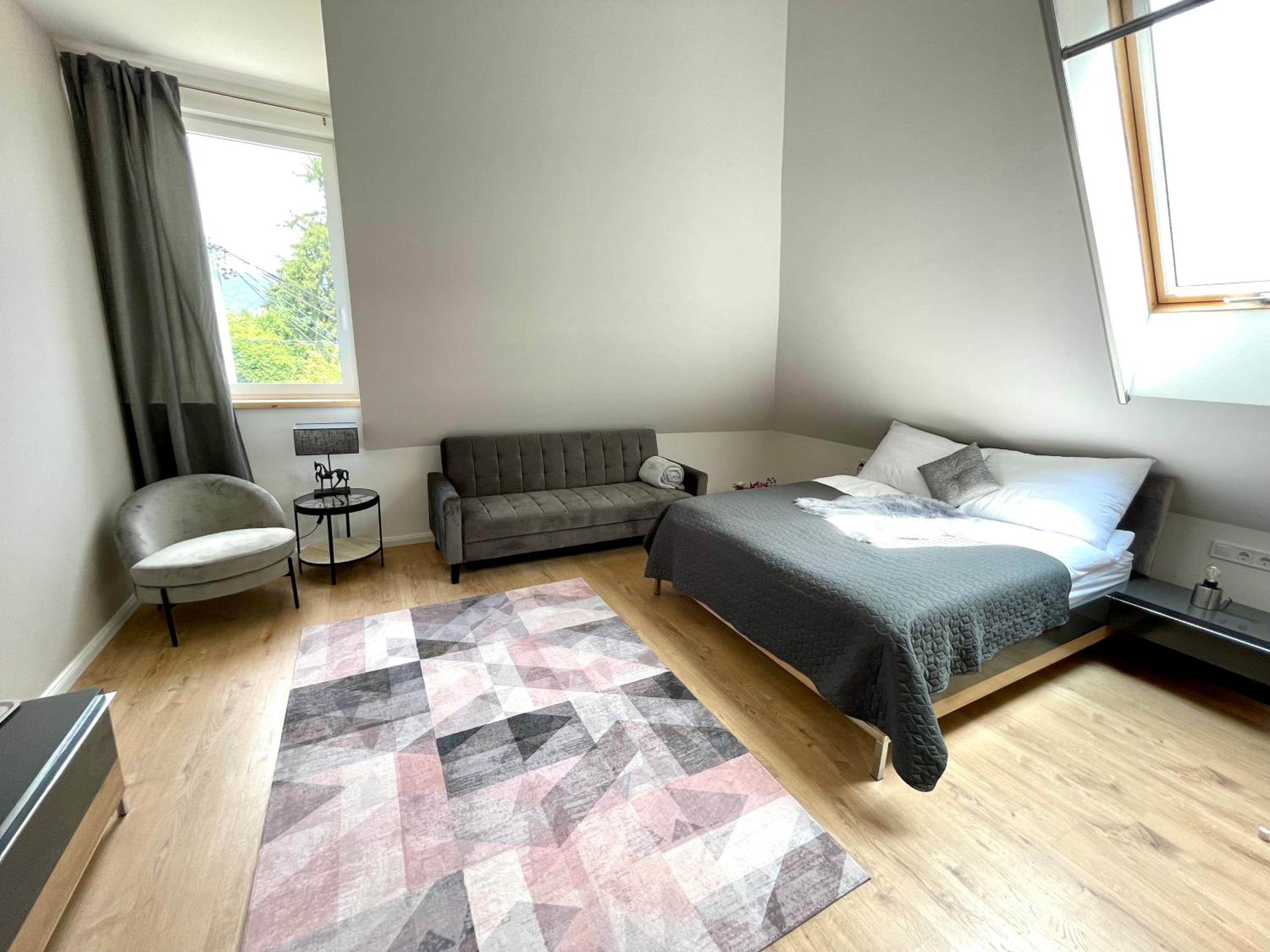 Superior King Room - Photo 2