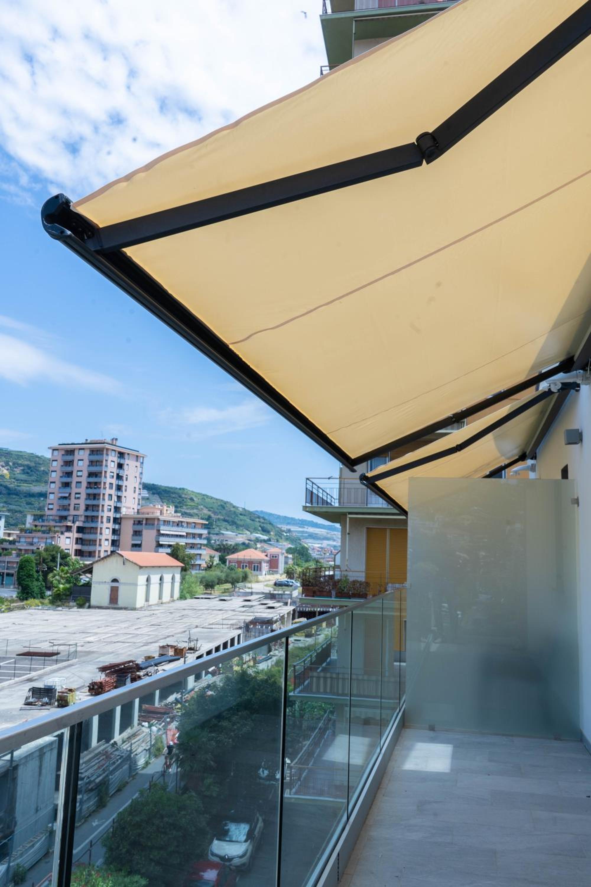 Triple Room with Balcony - Photo 6