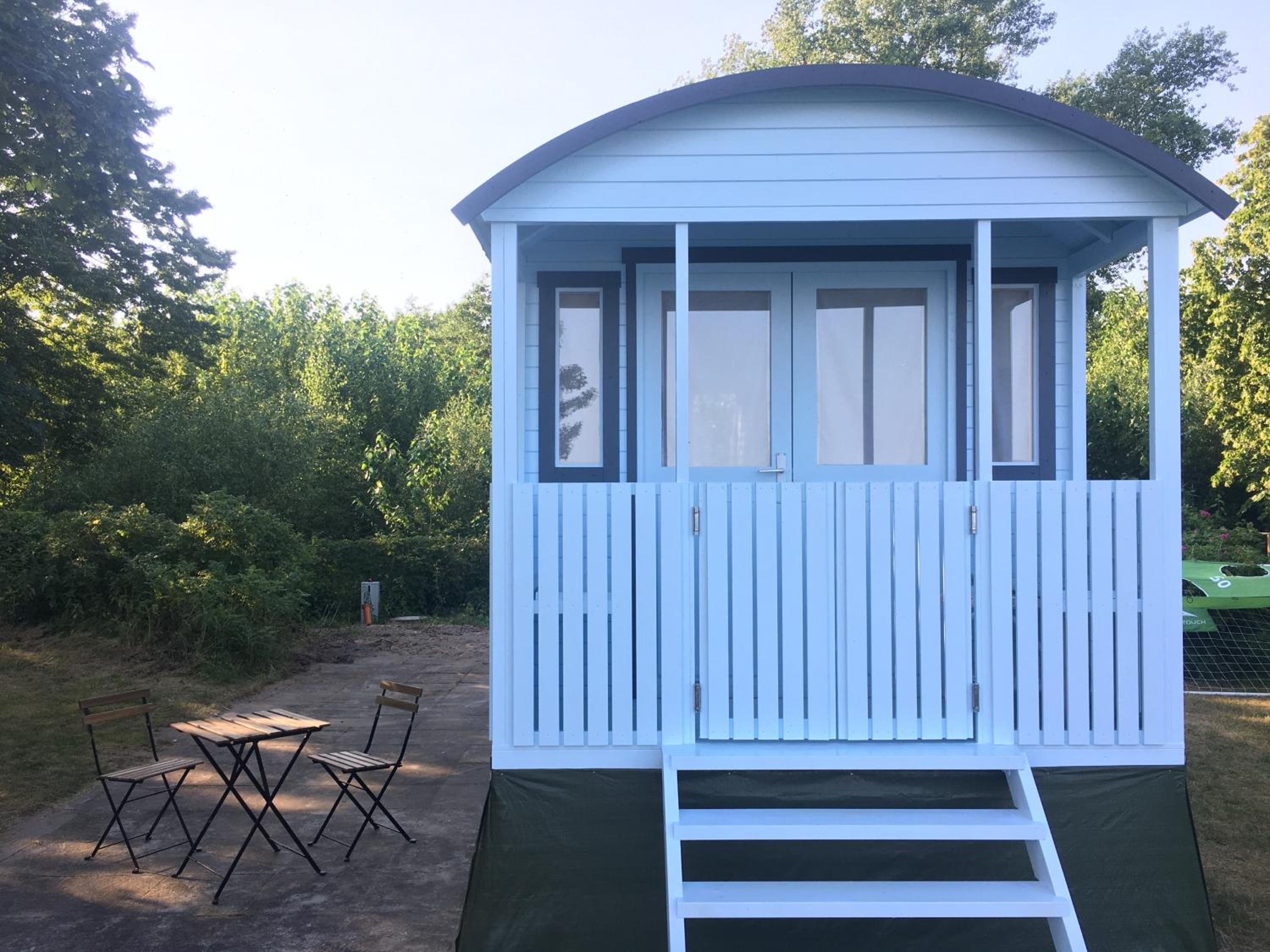 Mobile Home photo 3