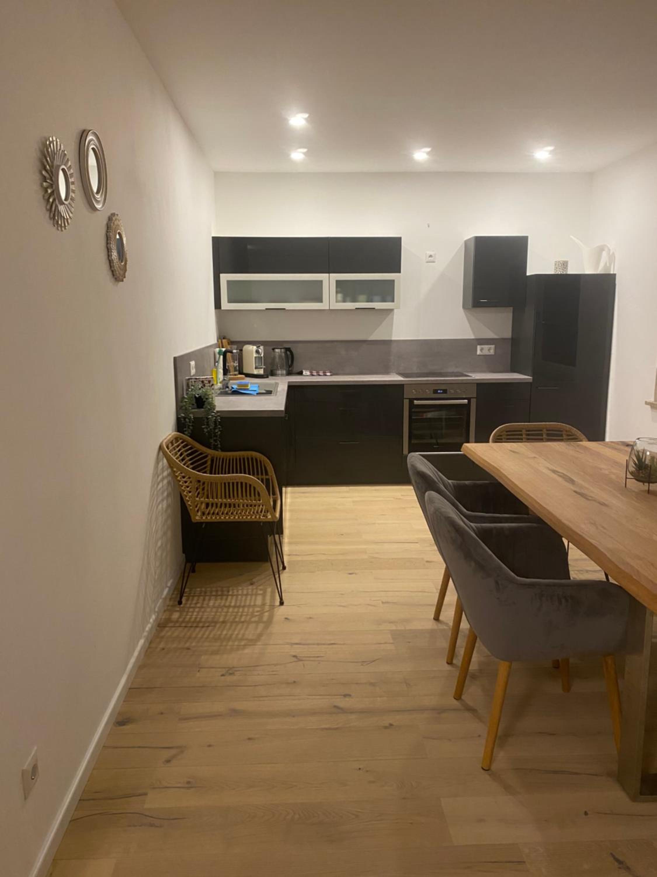 Two-Bedroom Apartment - Photo 16