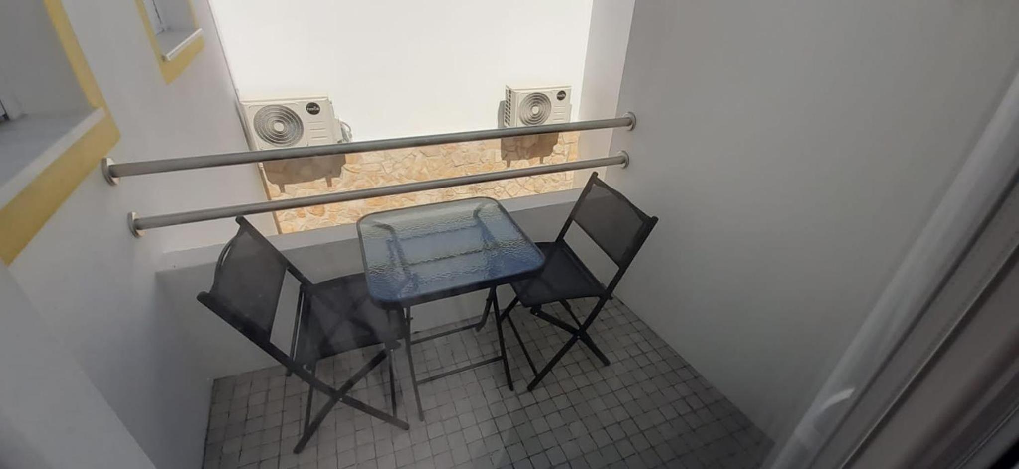 Apartment with Balcony photo 2