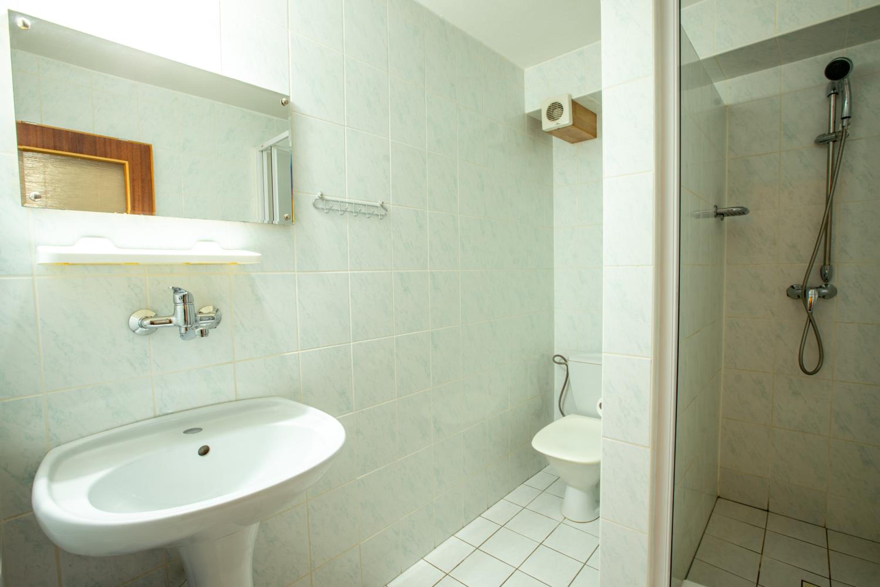 Standard Triple Room photo 3