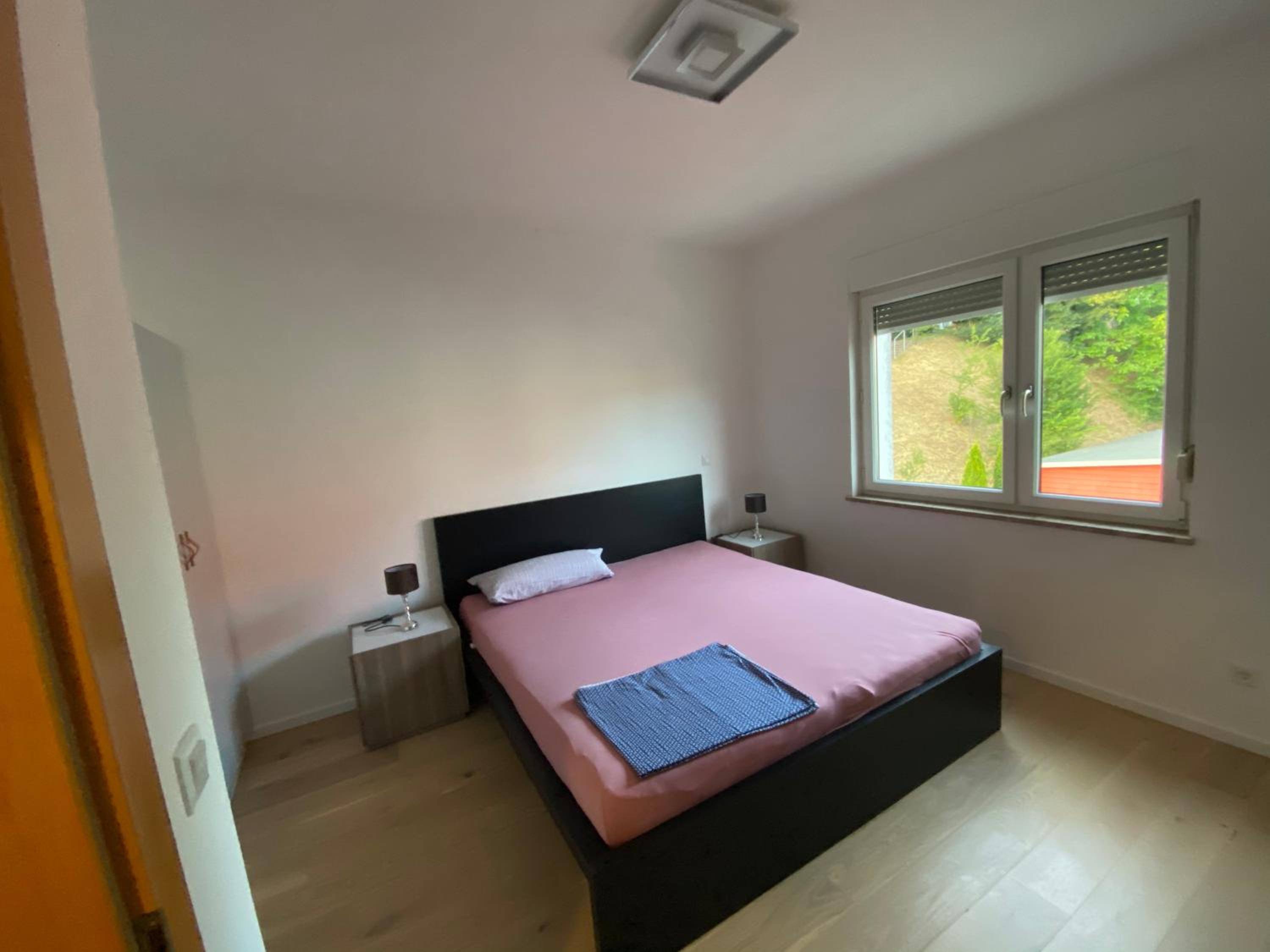 Two-Bedroom Apartment - Photo 5