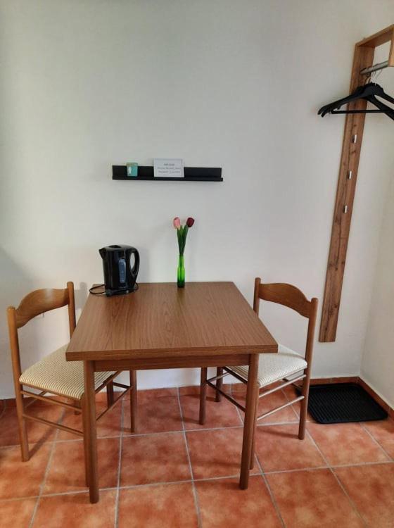 Double Room with Private Bathroom photo 2