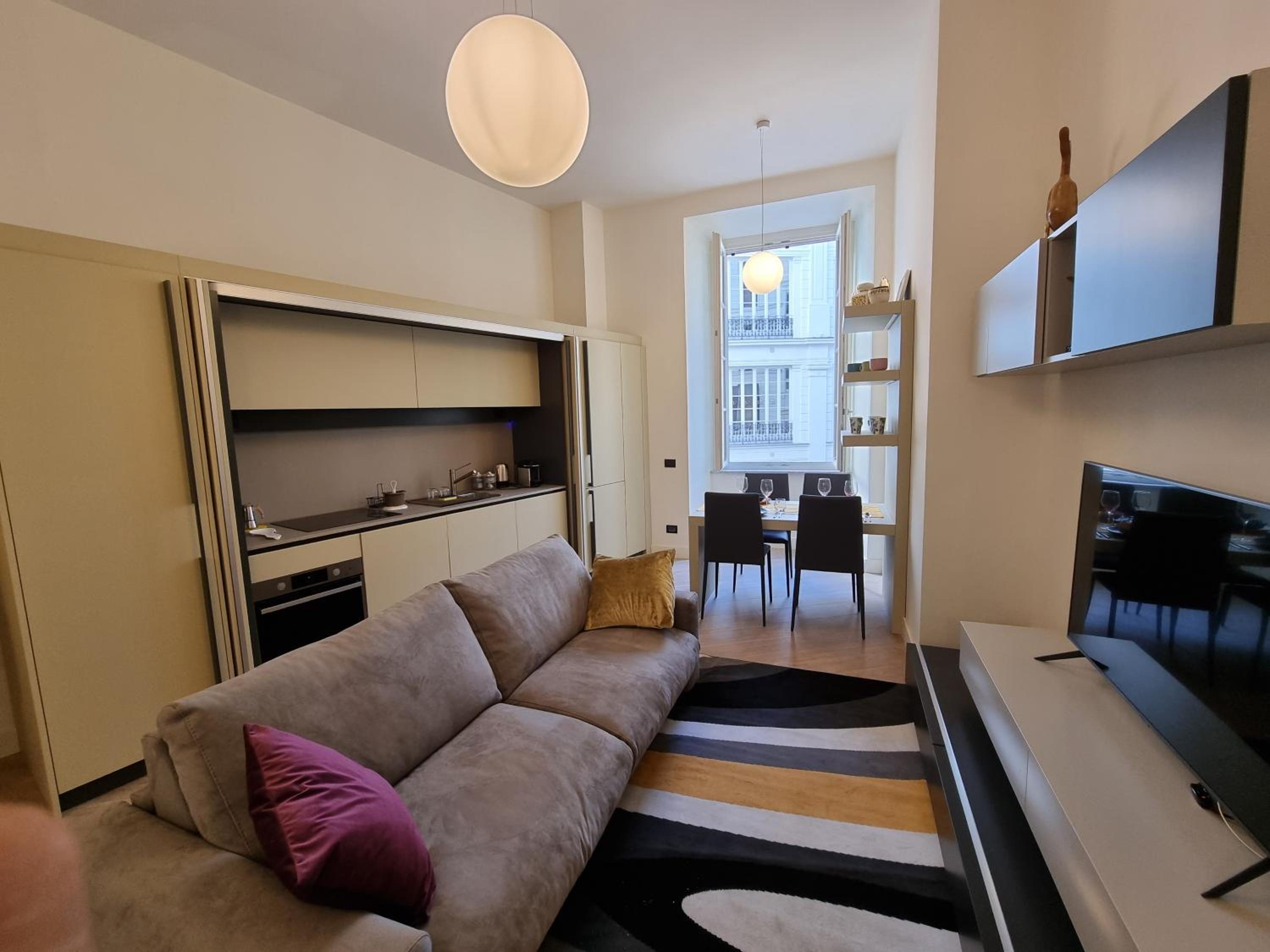 One-Bedroom Apartment