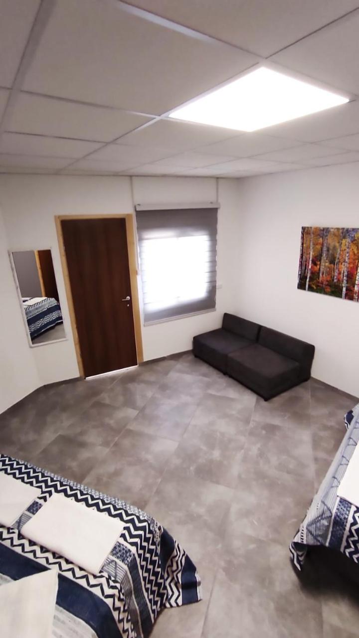 Family Room with Shower - Photo 4