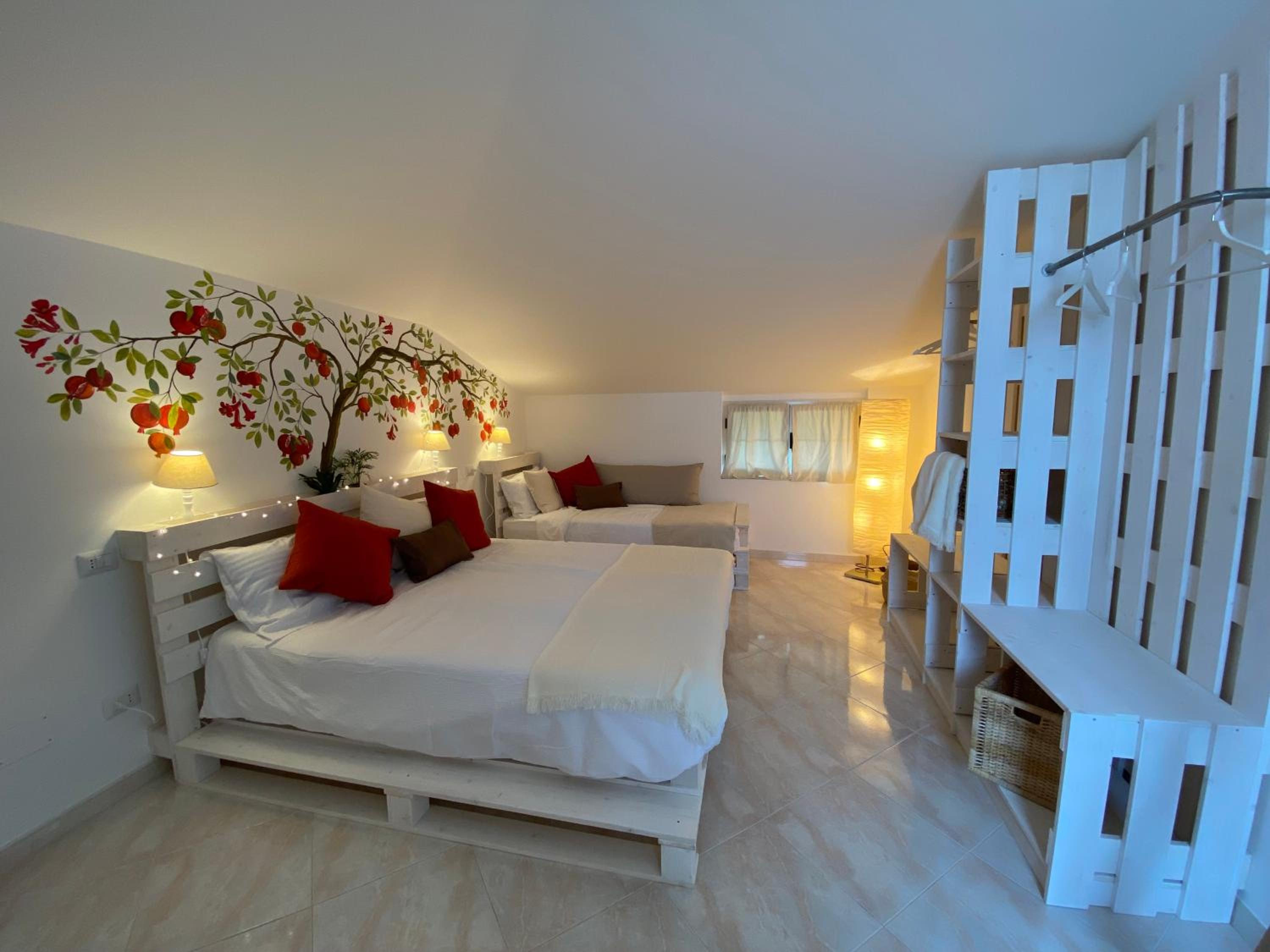 Deluxe Triple Room photo 1