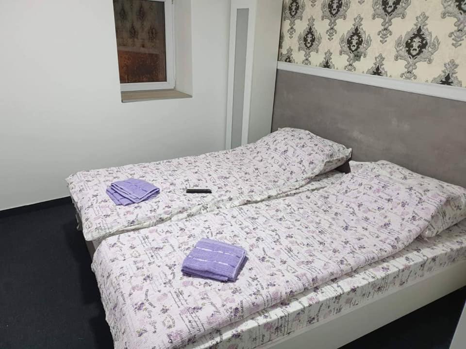 Twin Room With Bathroom photo 1