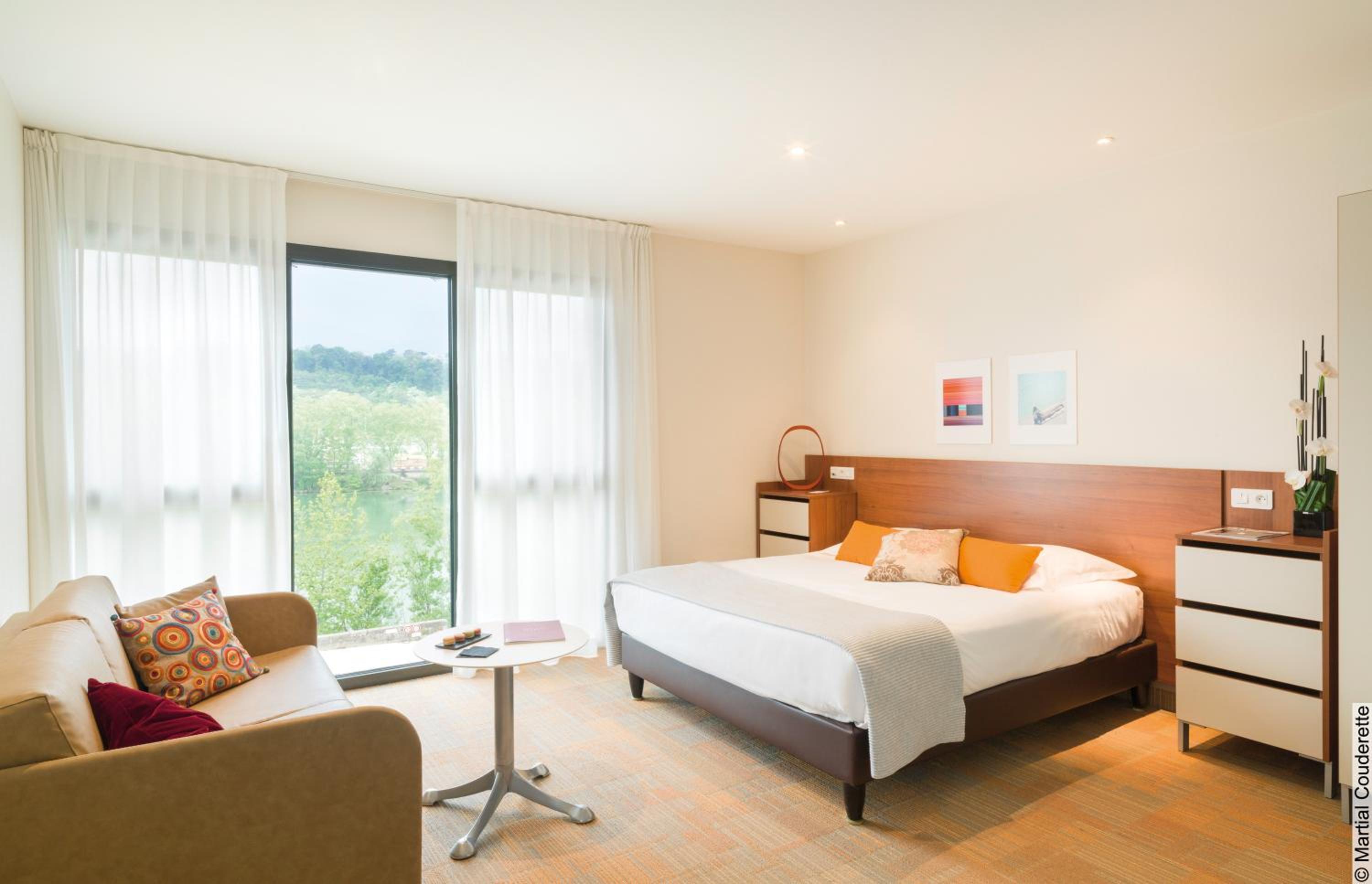 Family Apartment (2 Adults + 2 Children) - Spa and Pool Access not Included - Photo 6
