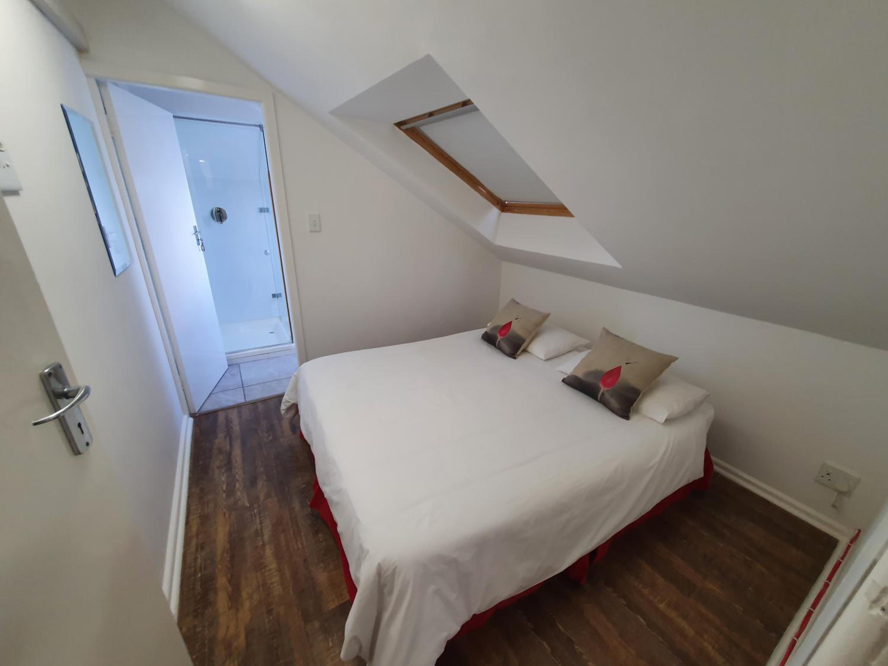 Apartment - Photo 9
