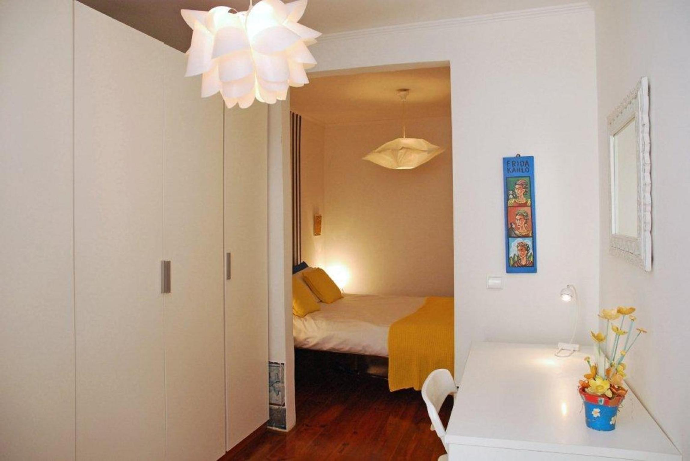 Two-Bedroom Apartment - Photo 16