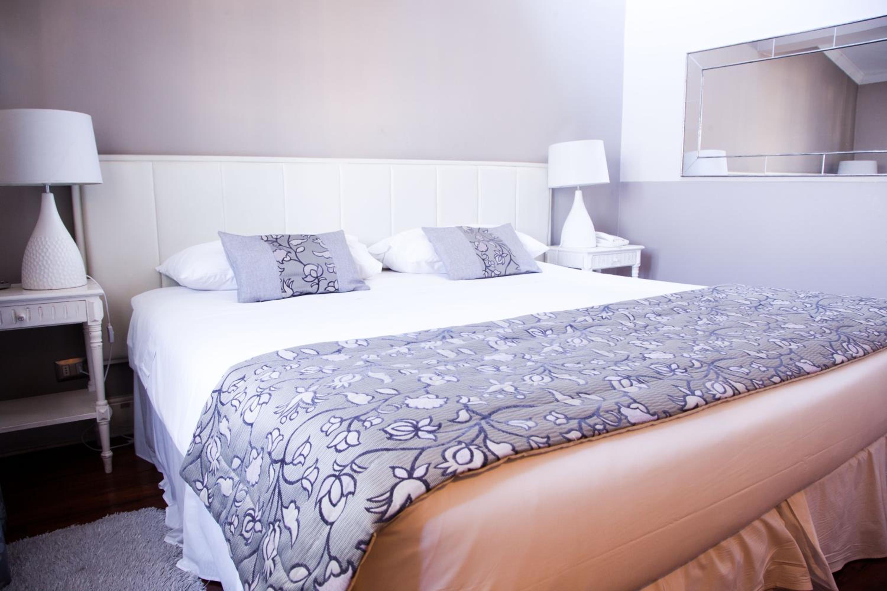 Small Double Room photo 1