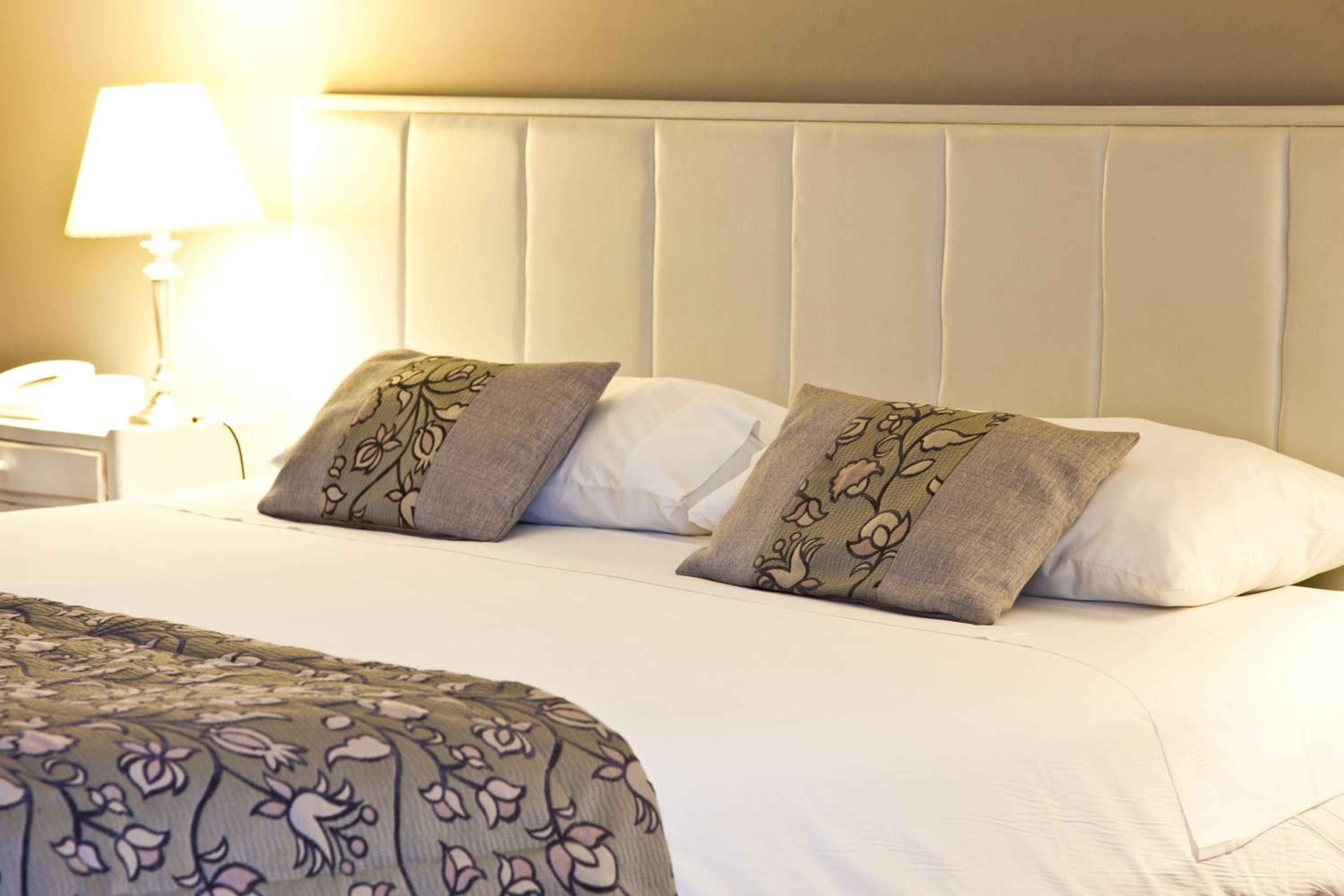Double Room with Private External Bathroom photo 2