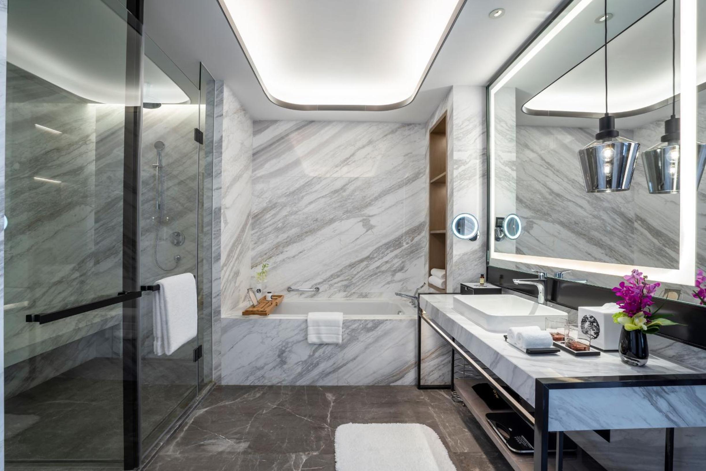 Family King Suite