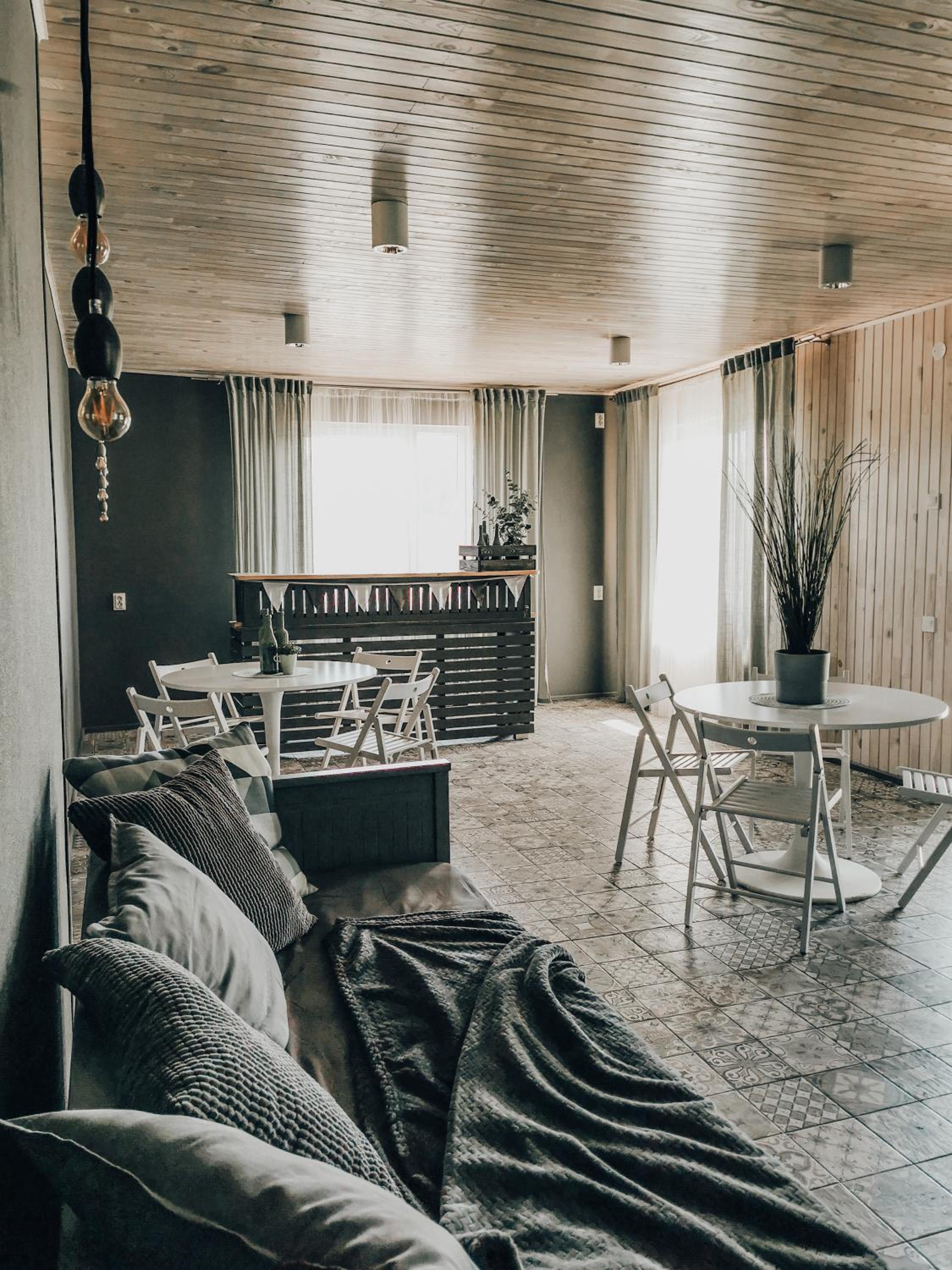 Two-Bedroom House - Photo 3