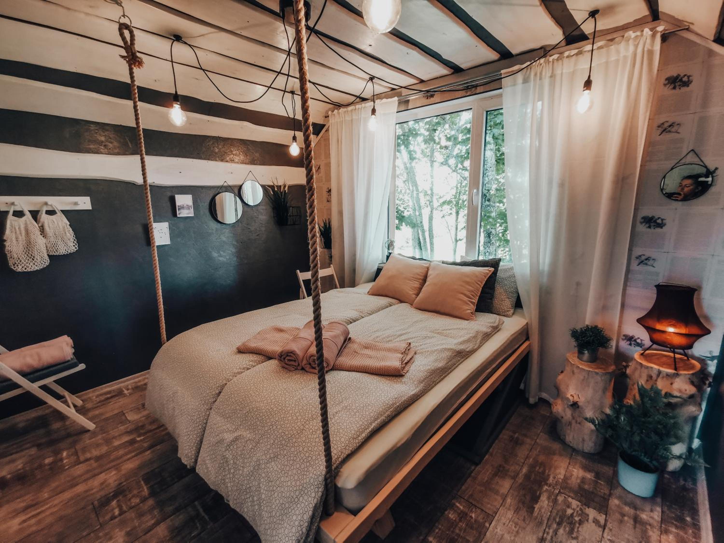 Two-Bedroom House - Photo 1