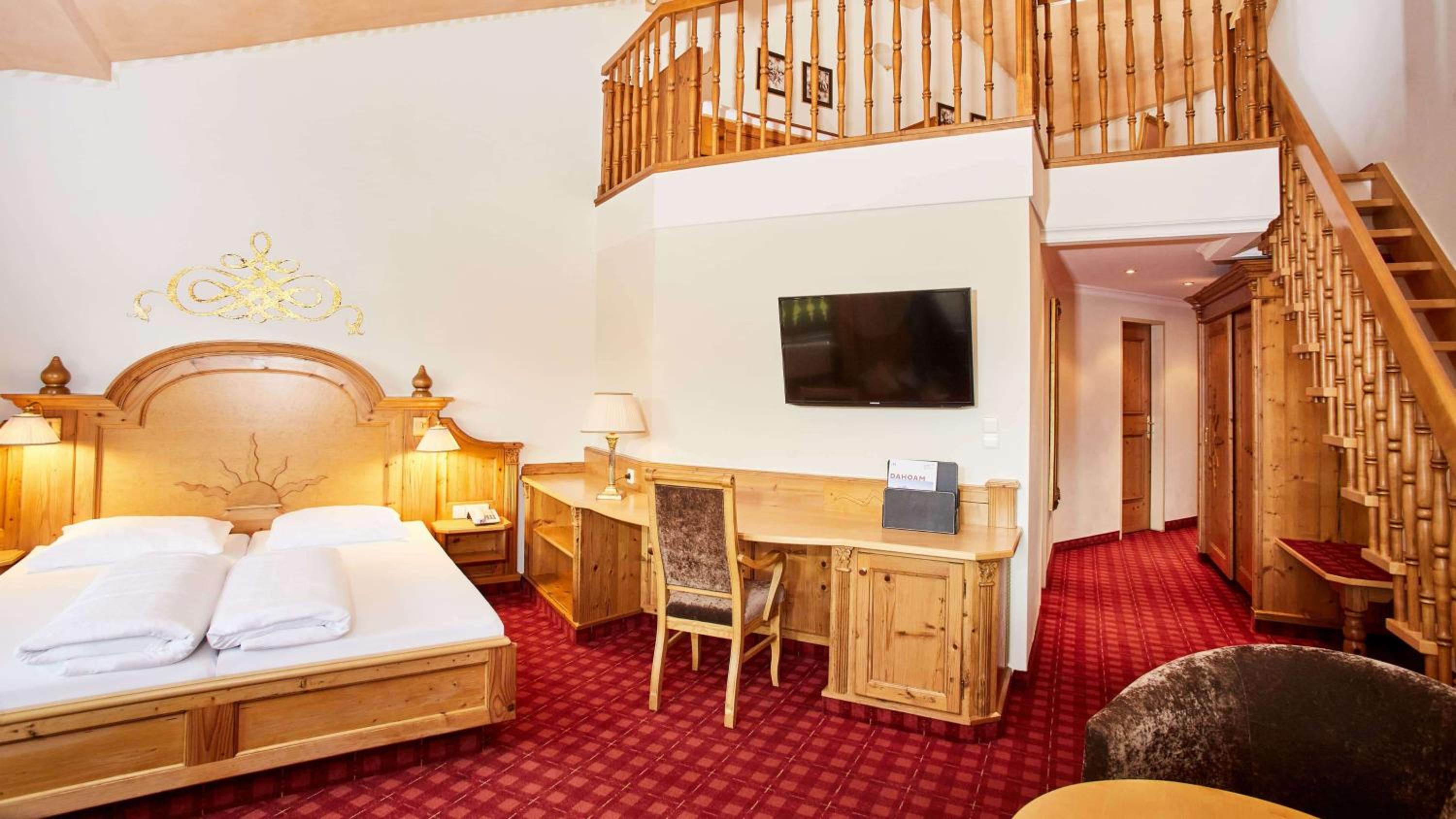 Deluxe Suite photo 1