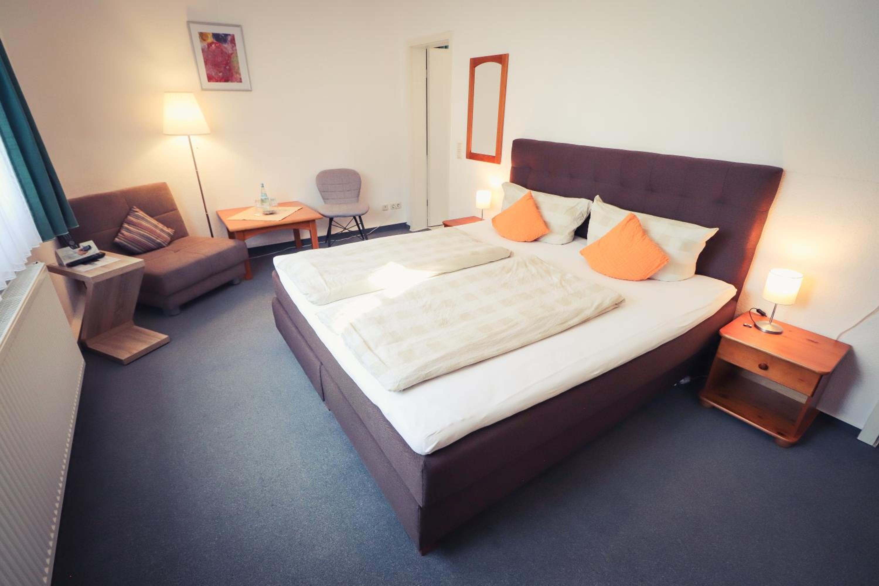 Standard Double Room photo 2
