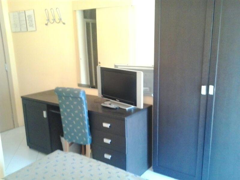 Standard Double Room - Photo 4