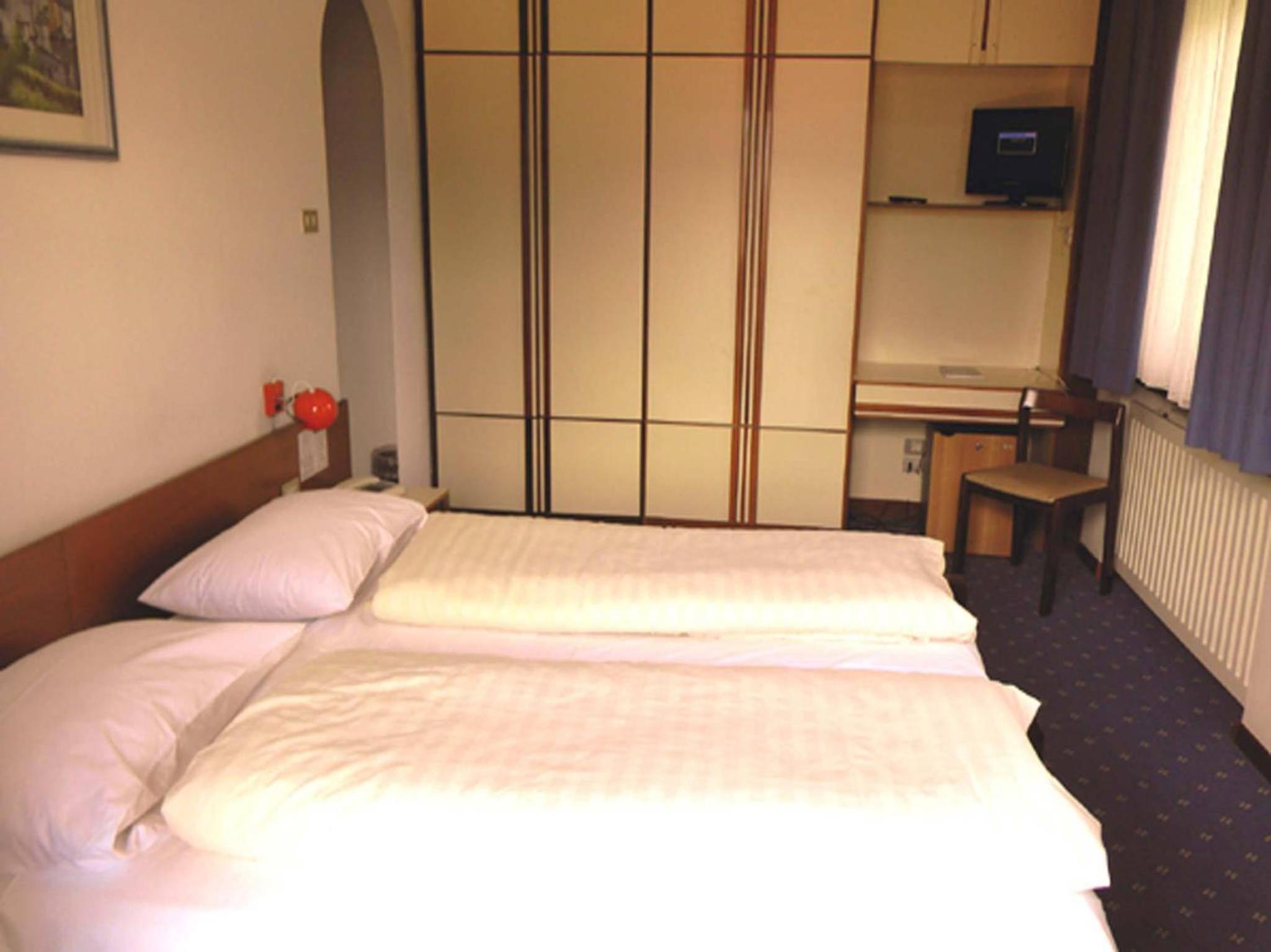 Double Room with Balcony photo 2